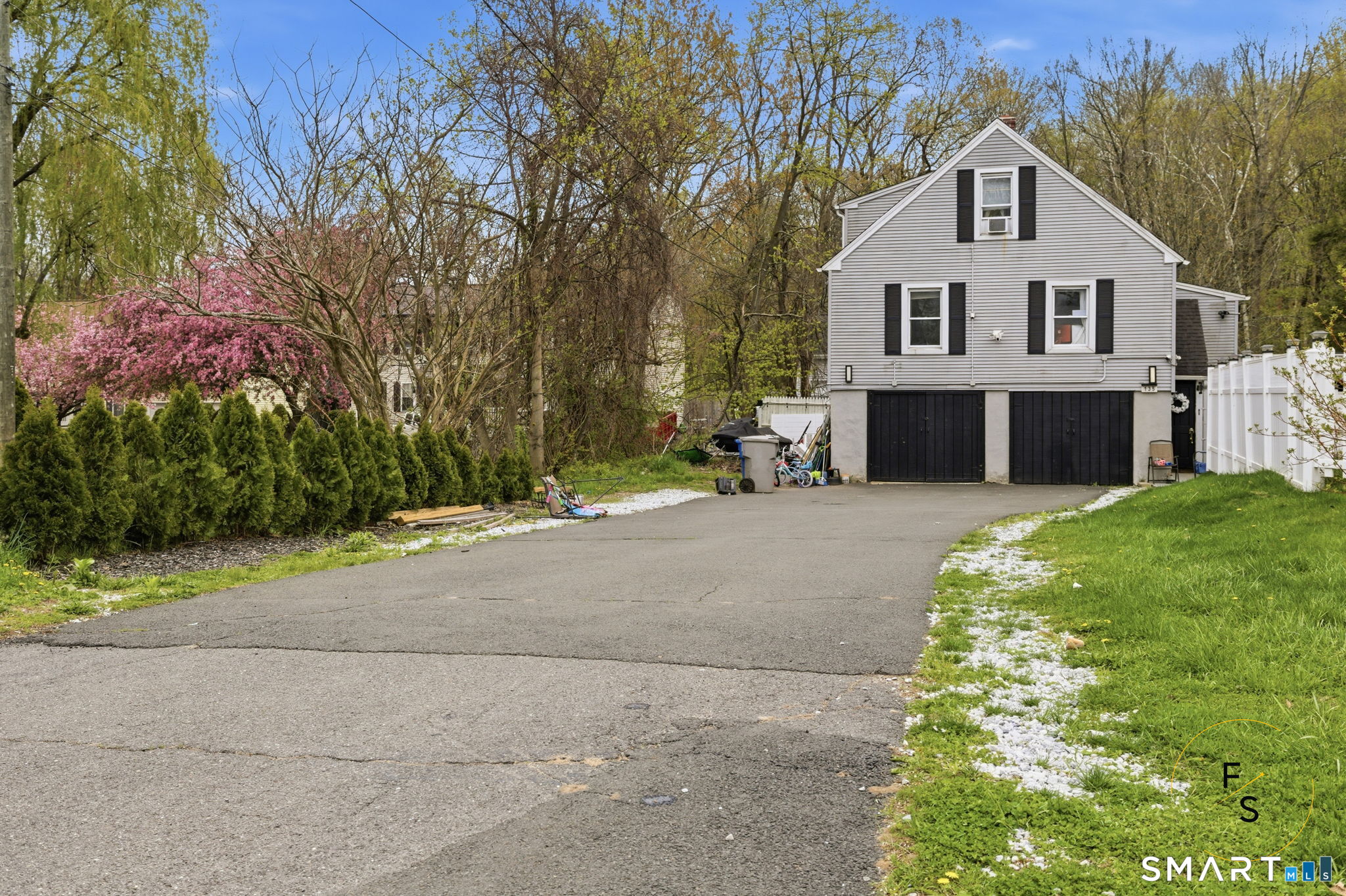 135 Newell Avenue