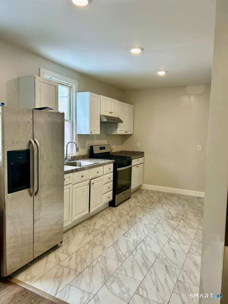 124 Charles Street 1