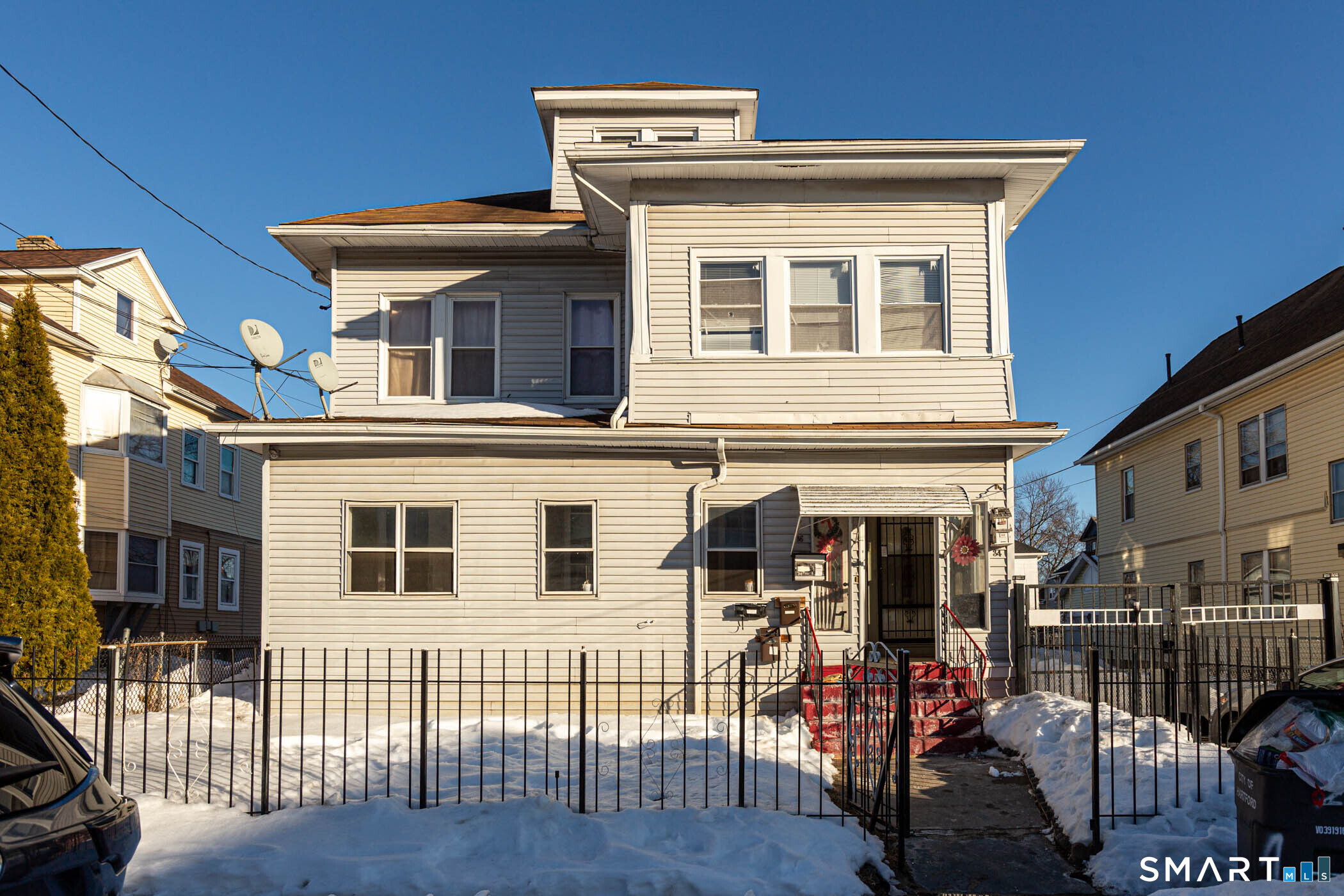 34 Adams Street