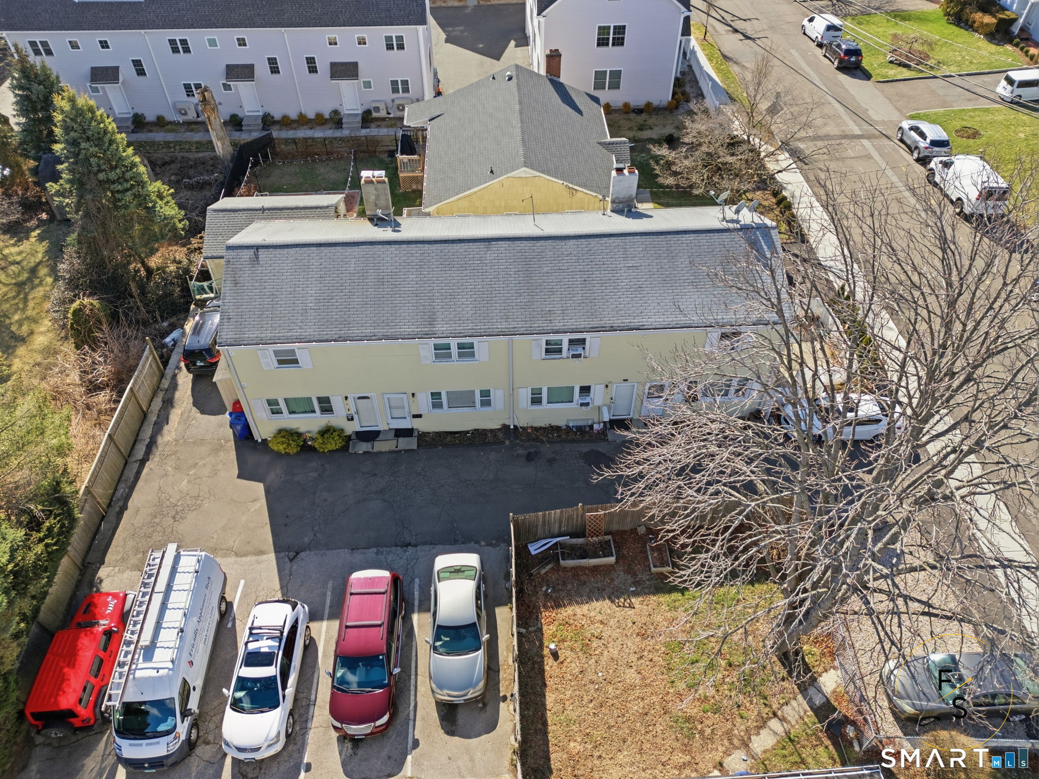 1 Phillips Street APT 4