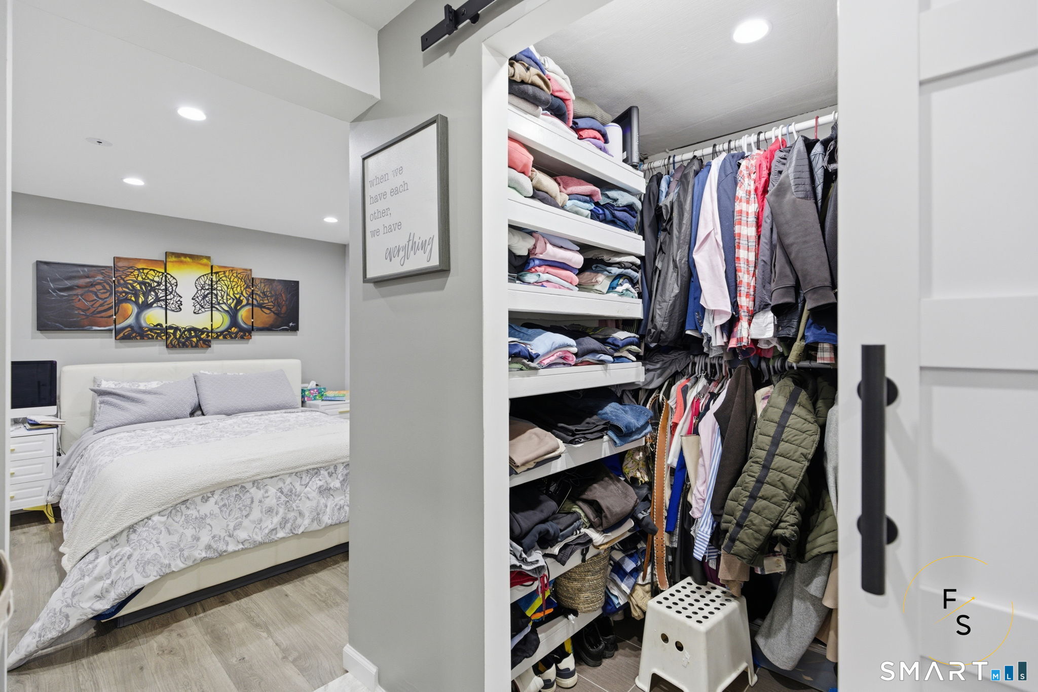 1 Phillips Street APT 4