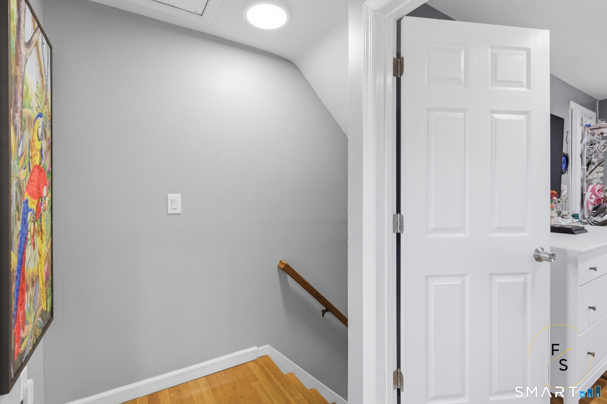 1 Phillips Street APT 4