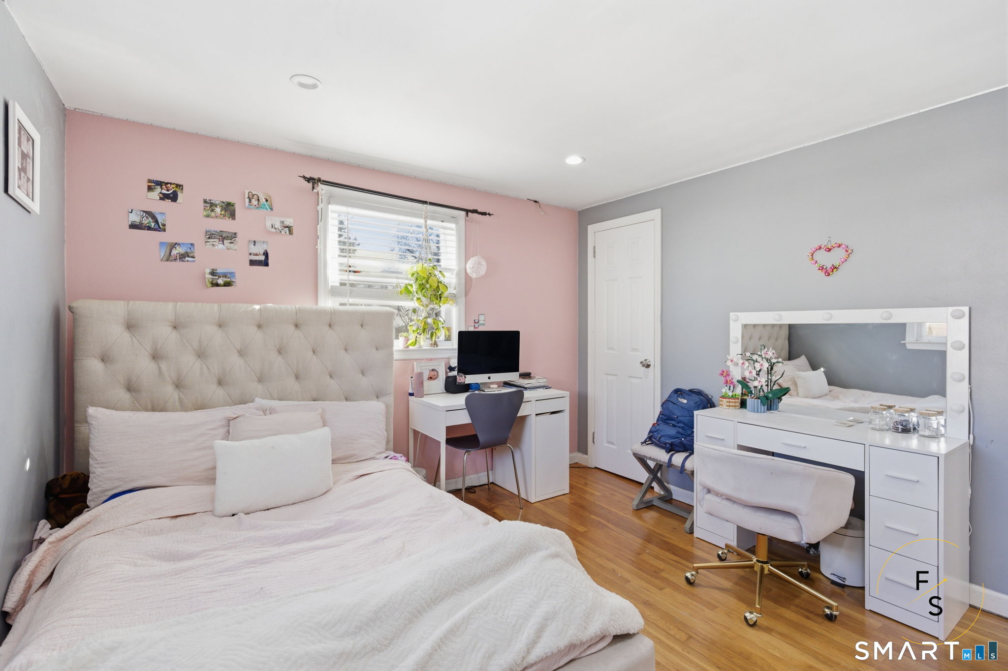 1 Phillips Street APT 4