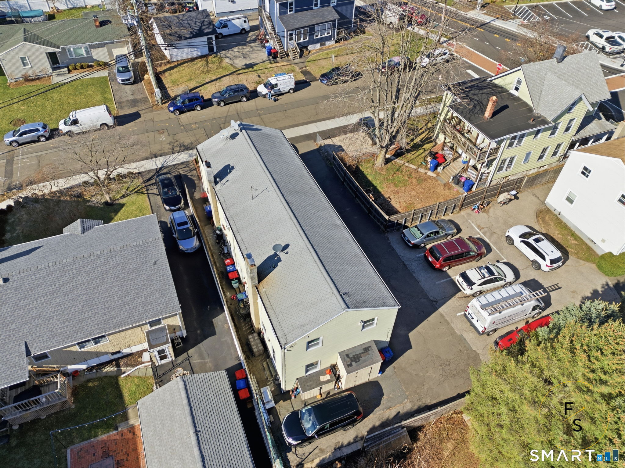 1 Phillips Street APT 4