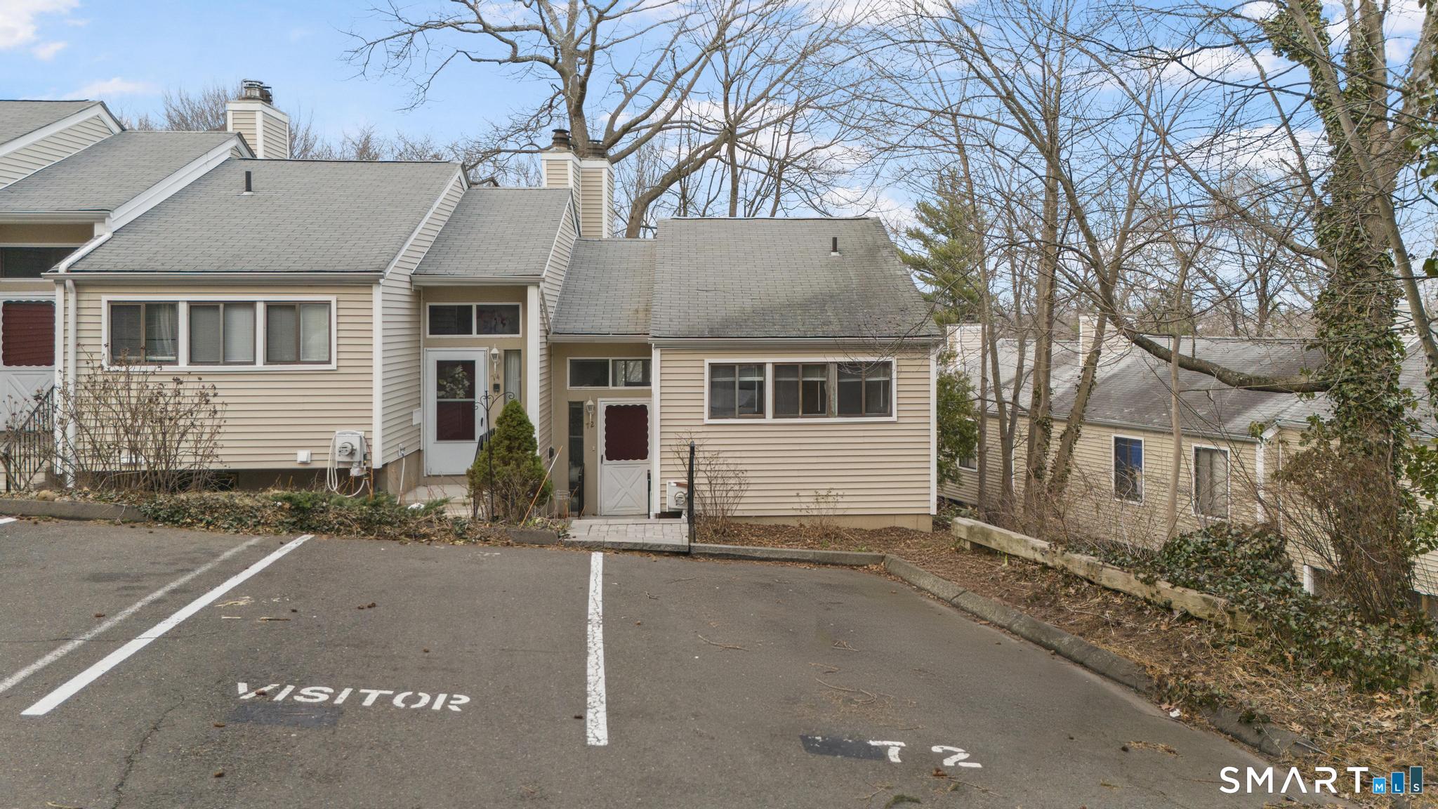 72 Shepards Knoll Drive 72