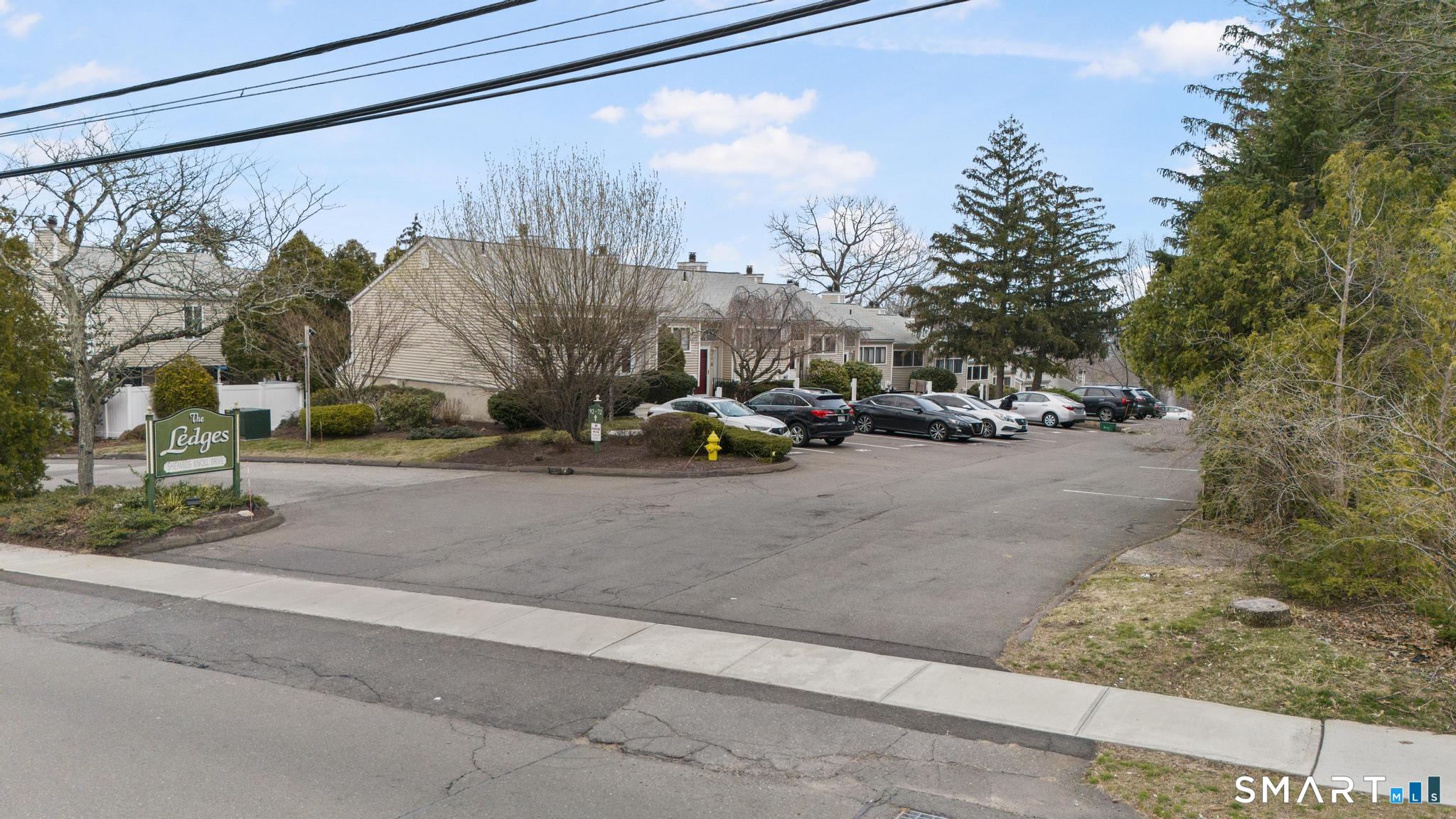 72 Shepards Knoll Drive 72