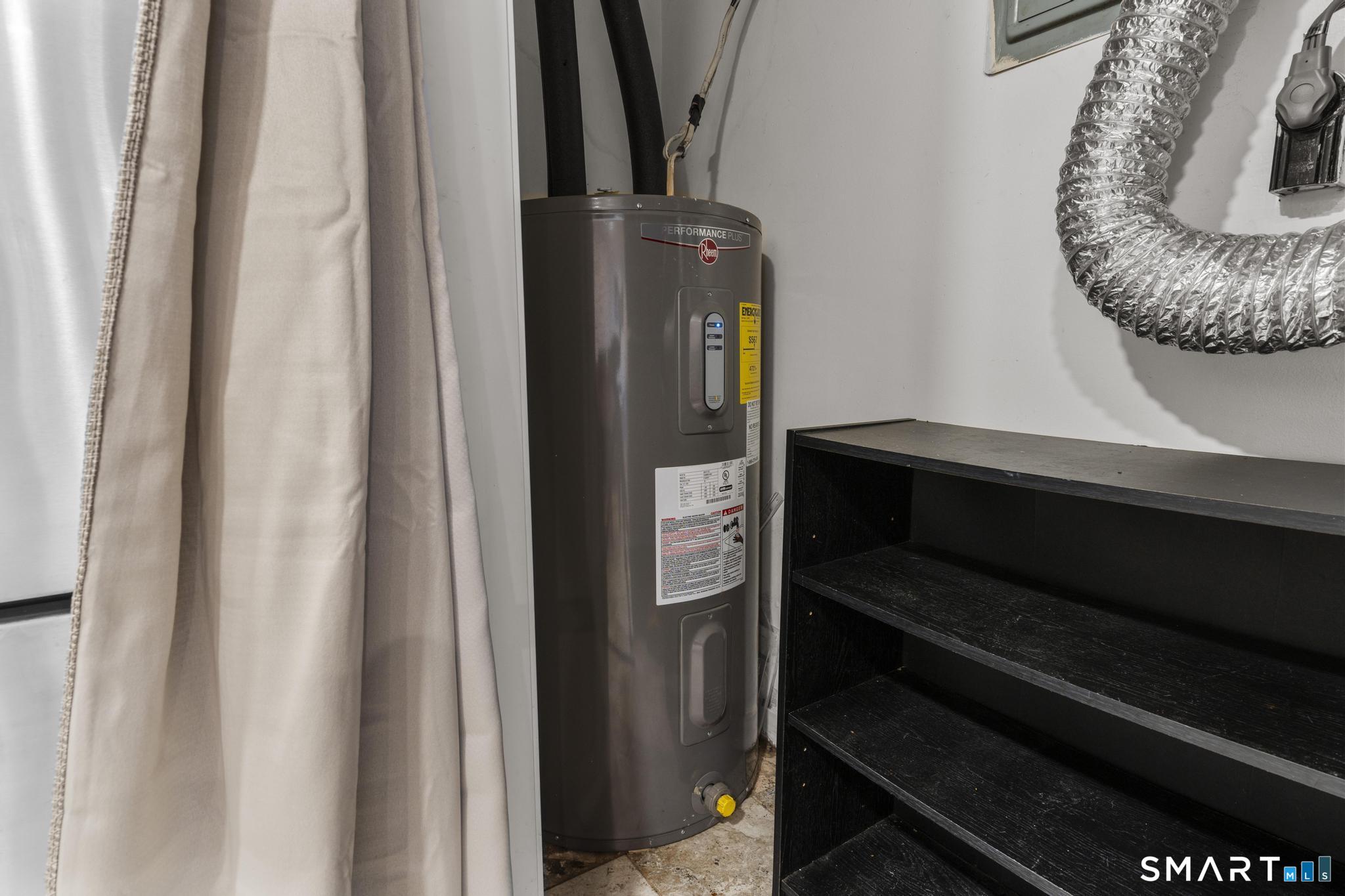 72 Shepards Knoll Drive 72