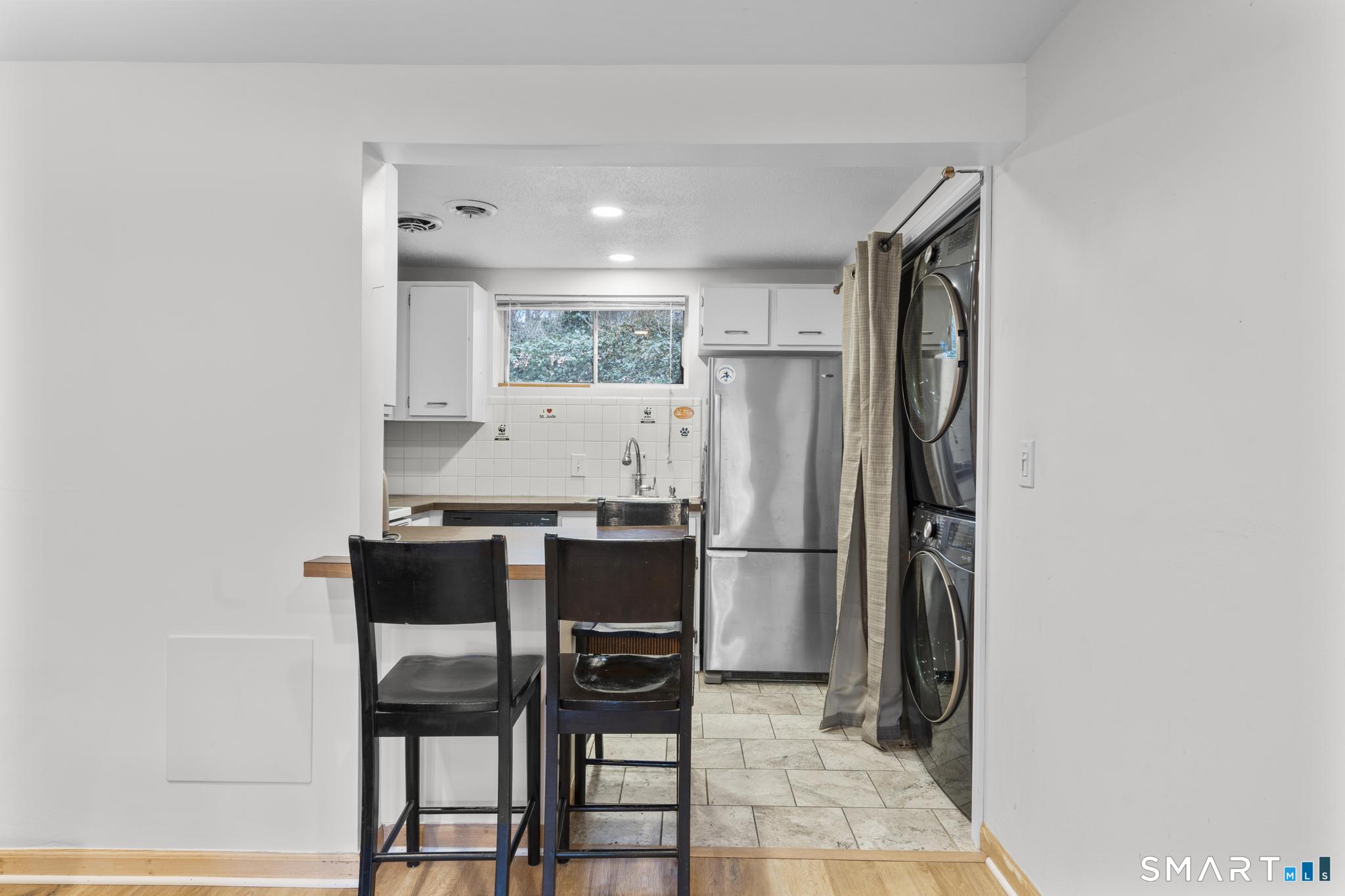 72 Shepards Knoll Drive 72