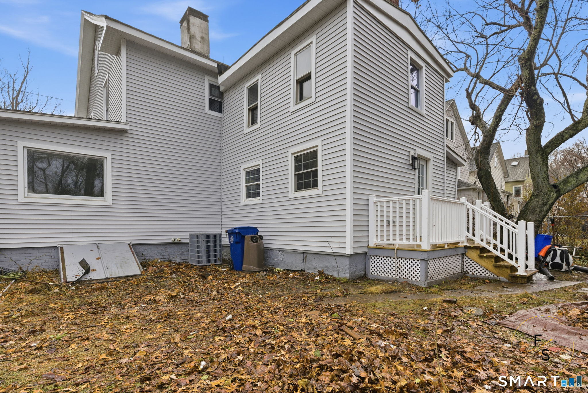 219 Court Street