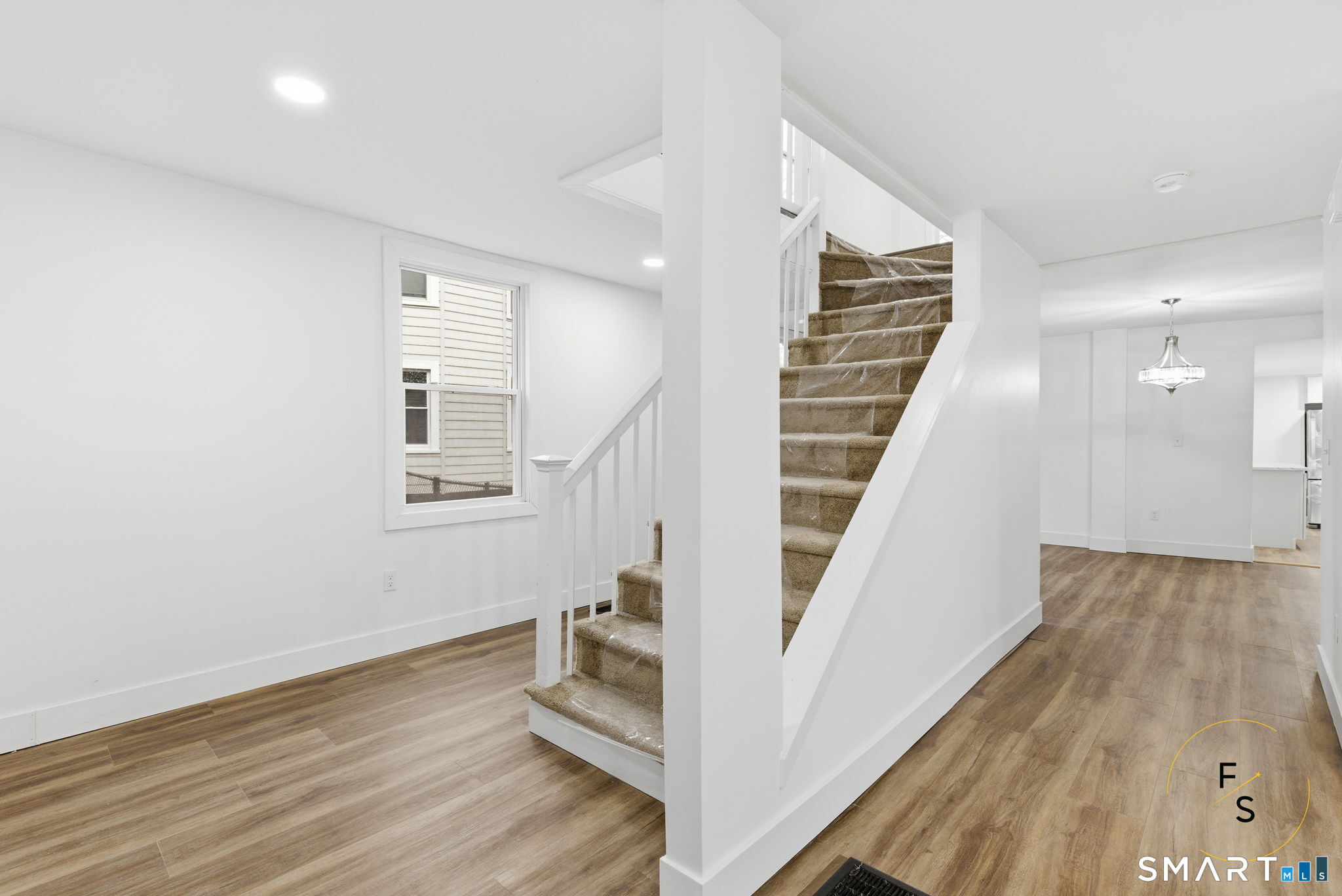219 Court Street
