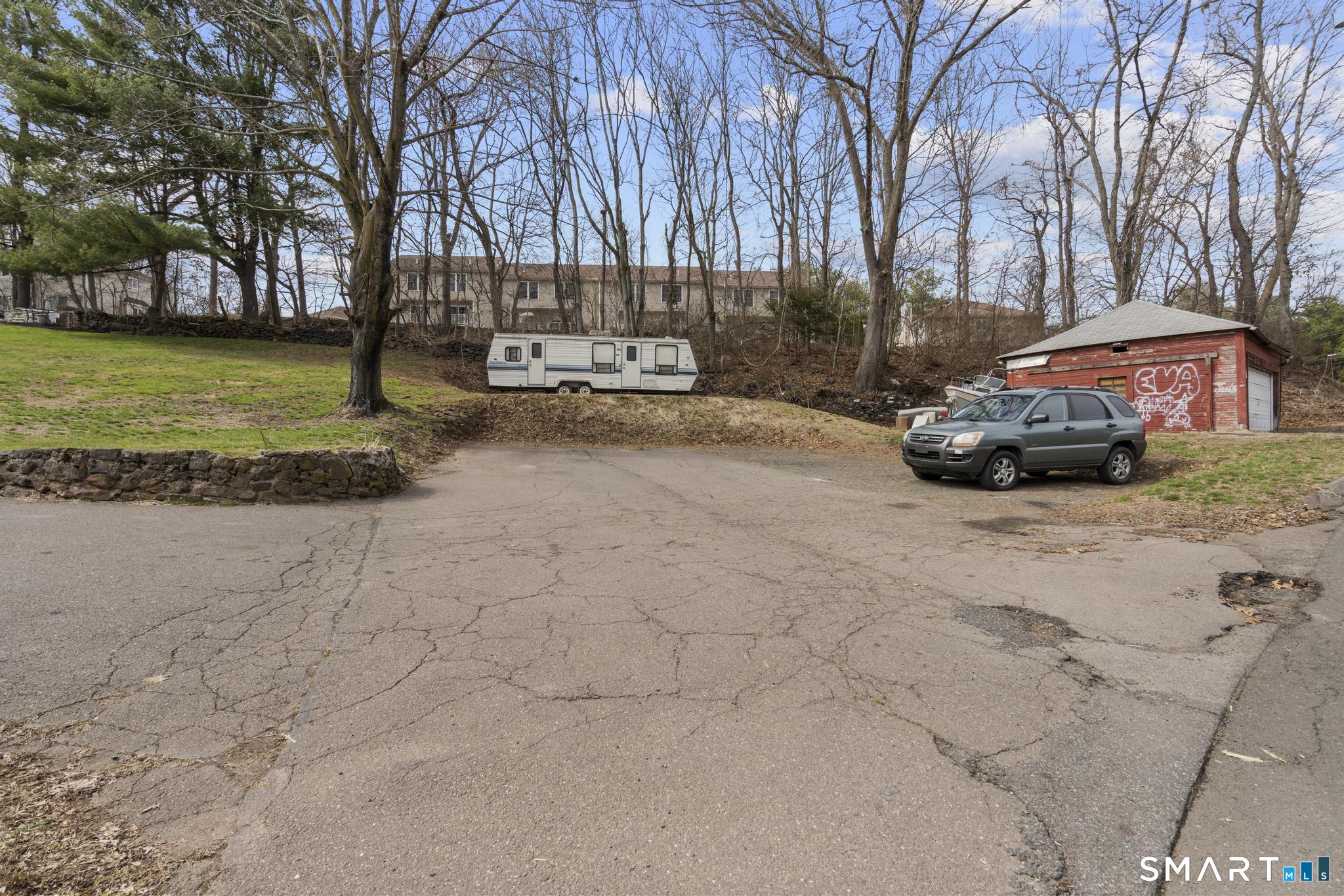 142 Gracey Avenue