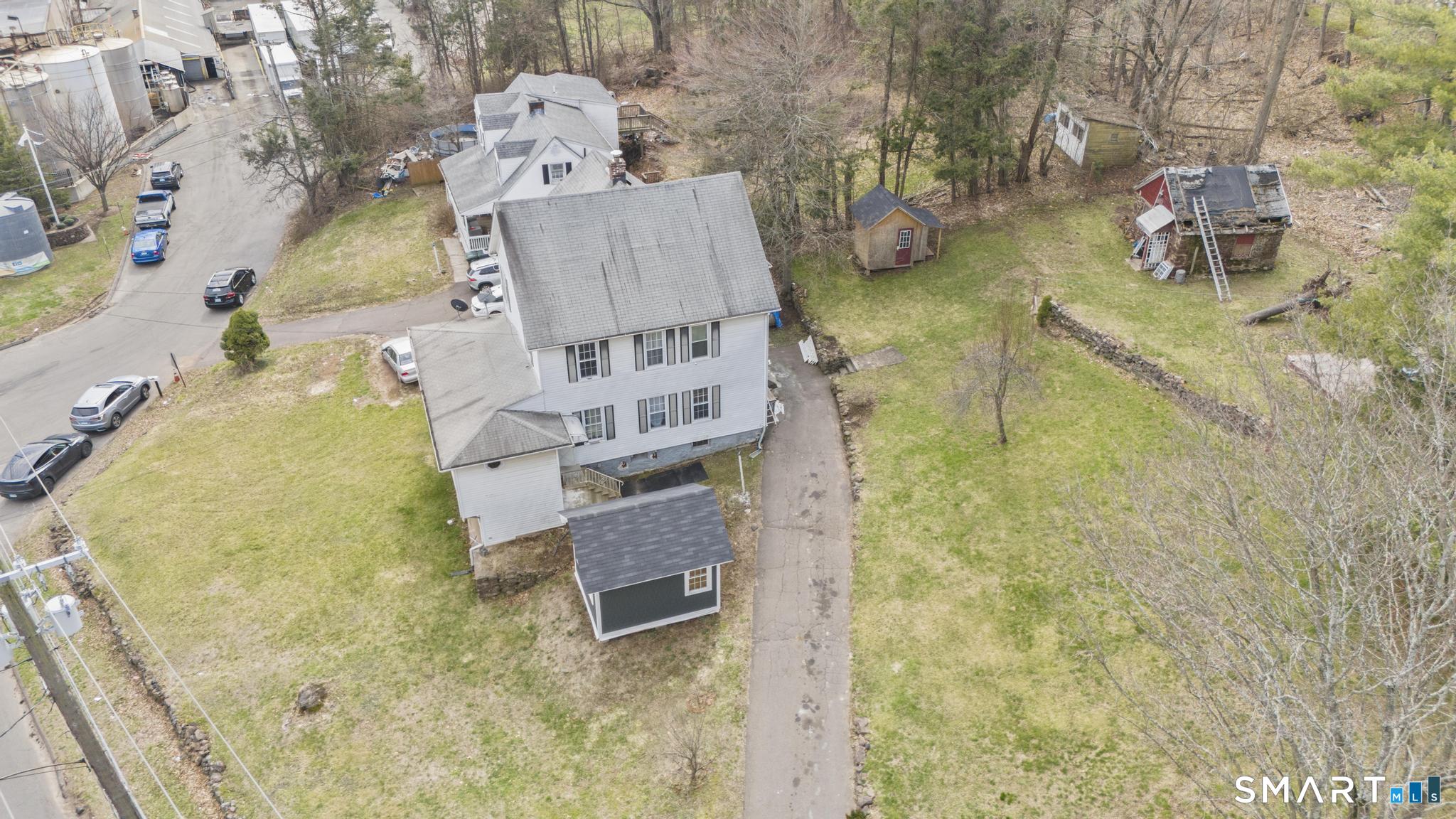 142 Gracey Avenue