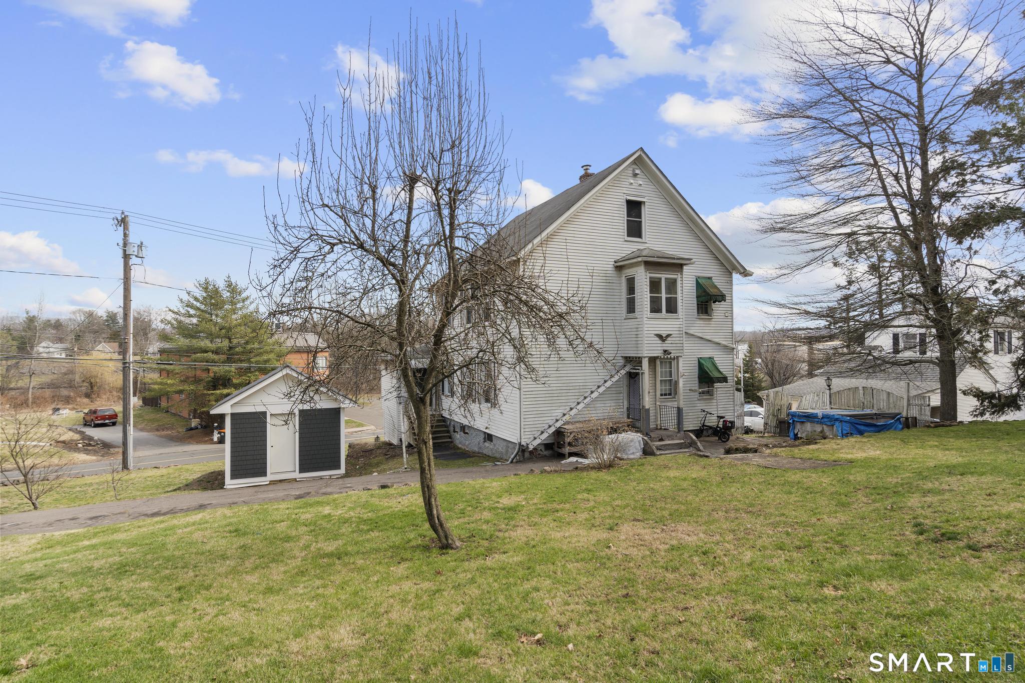 142 Gracey Avenue