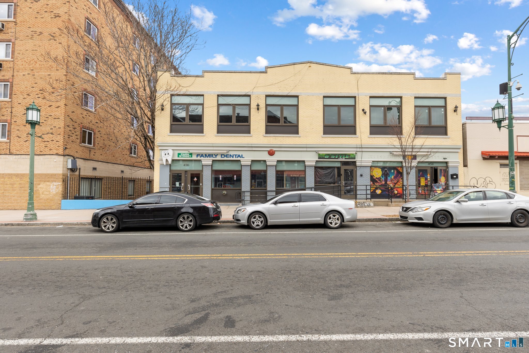 454 Park Street