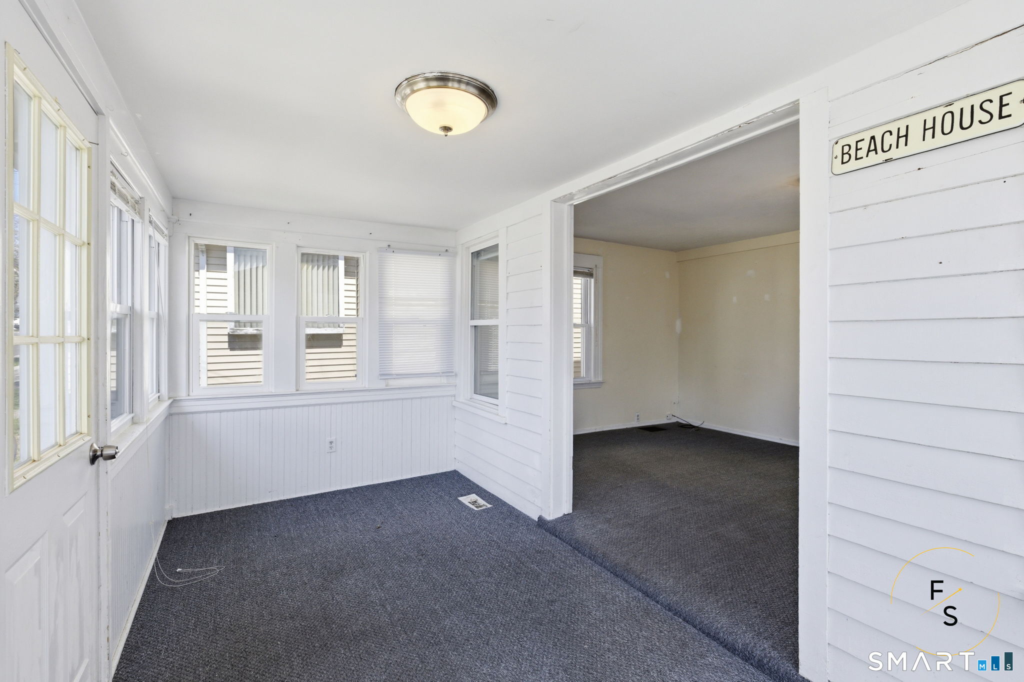 32 Lawrence Avenue