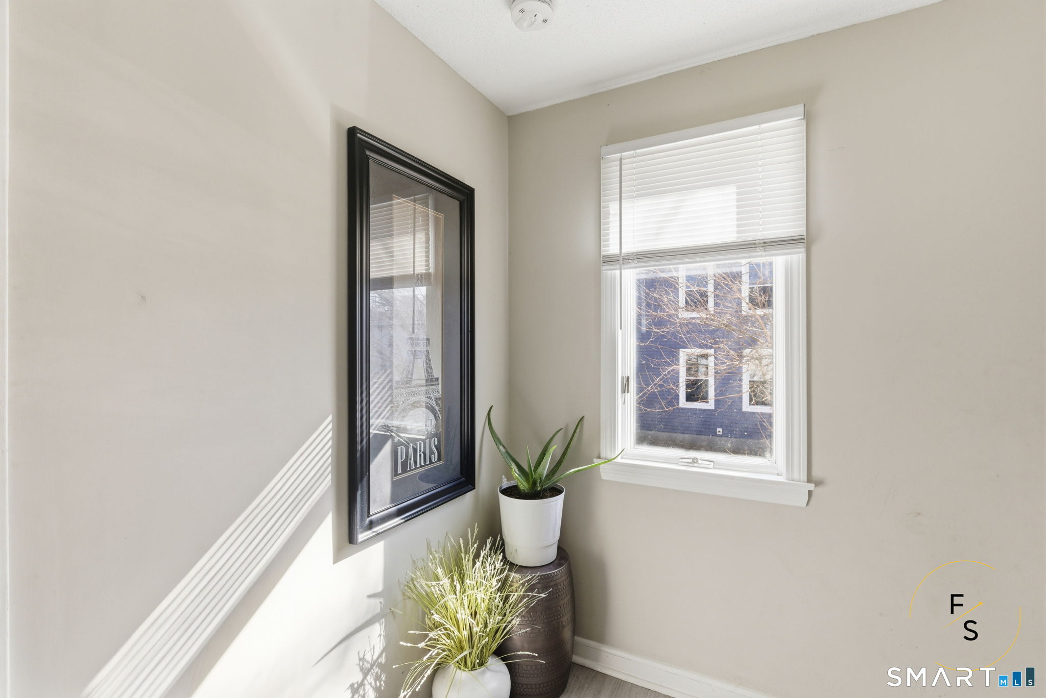 34 Pleasant Street