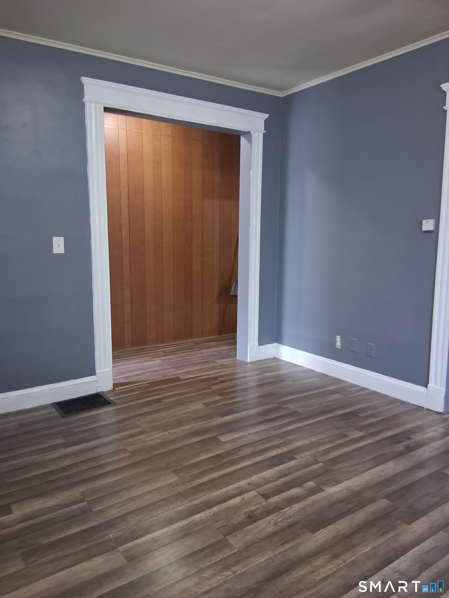 146 Chestnut Avenue 1st Floor