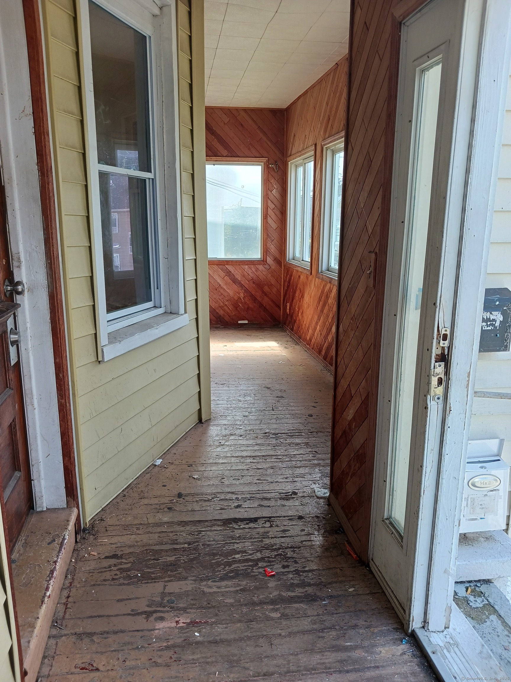 146 Chestnut Avenue 1st Floor