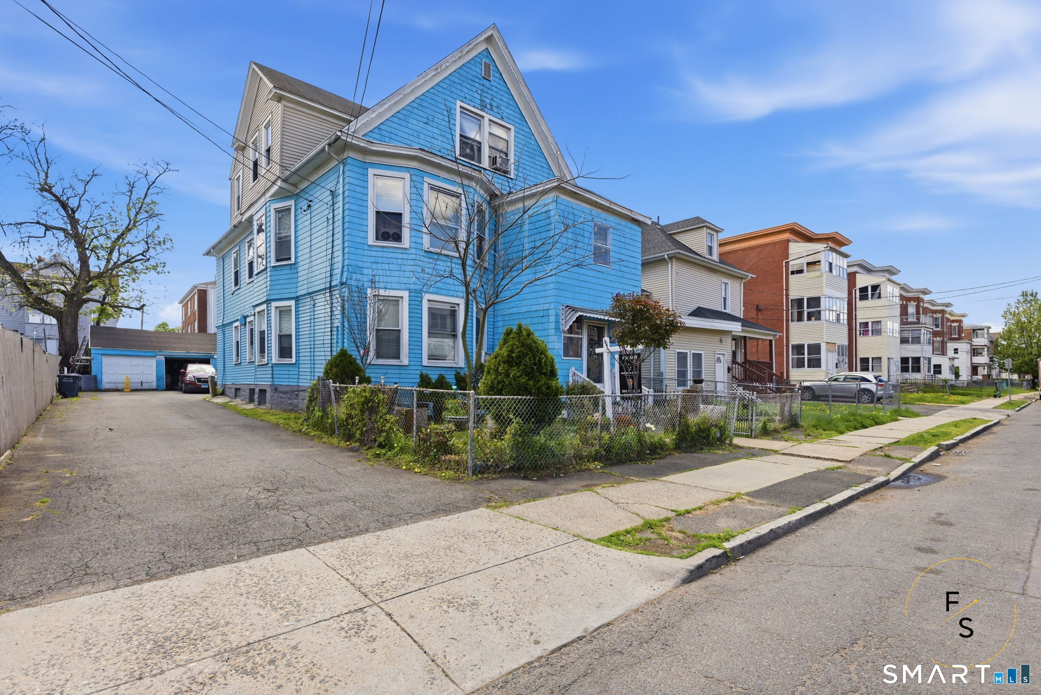31-33 Standish Street