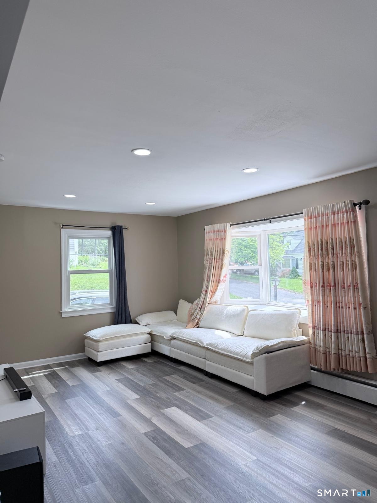 6 Topstone Drive