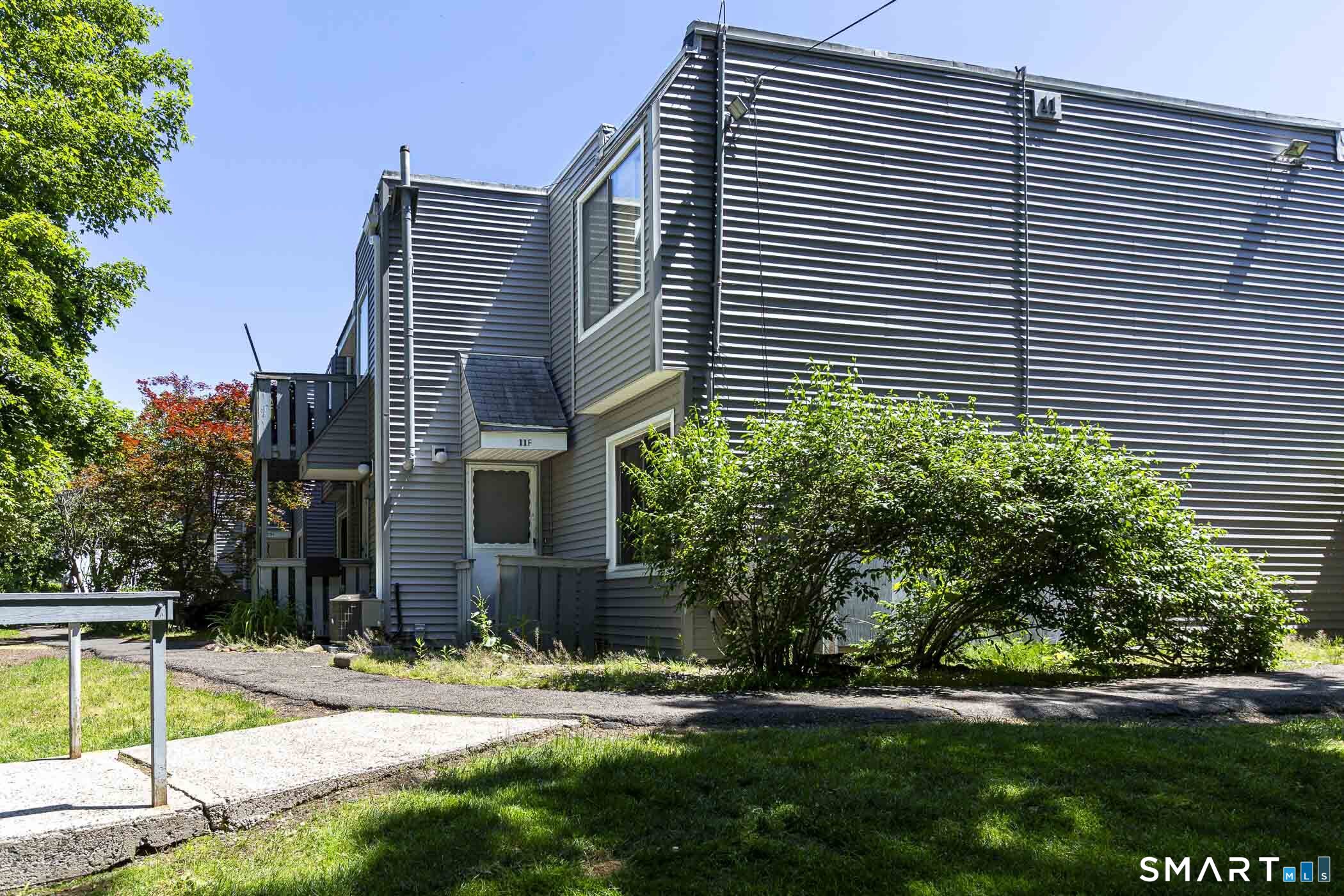 11 Cedar Court I