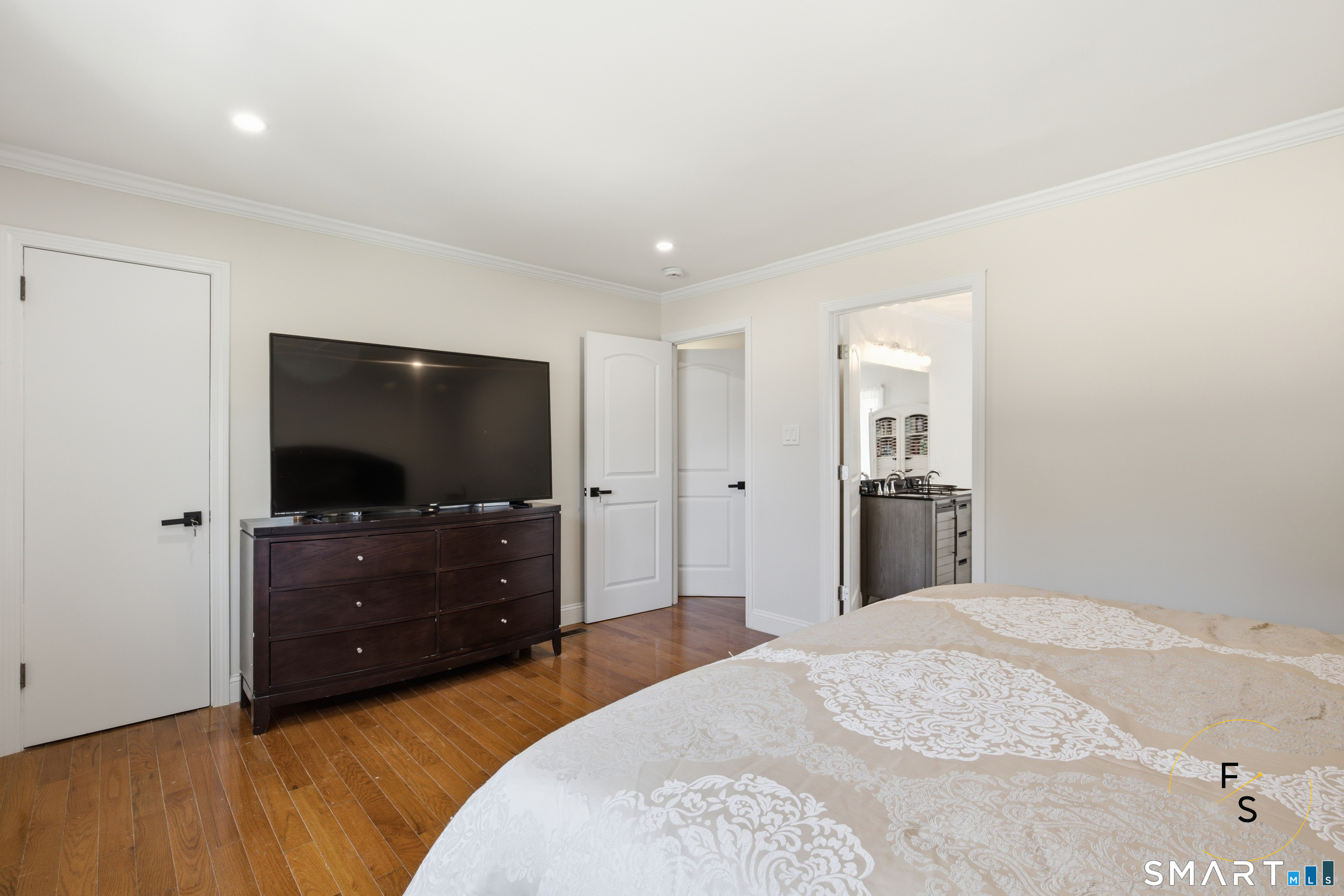 24 Gaspee Road