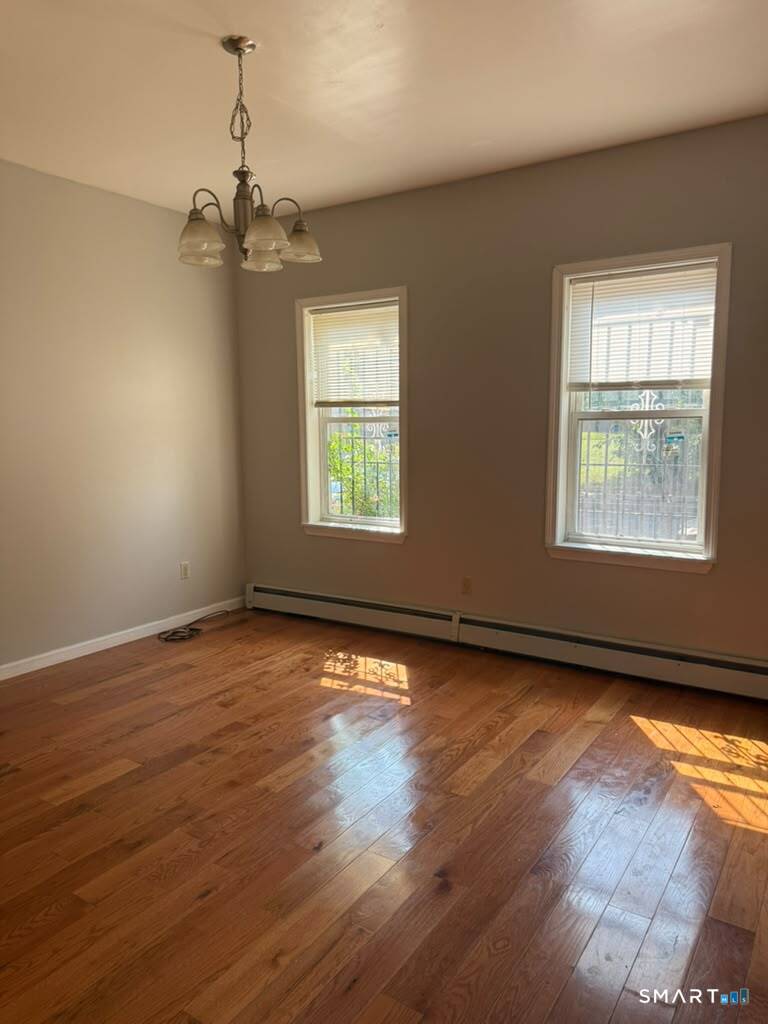 62-64 Bedford Street Unit: 1st Floor