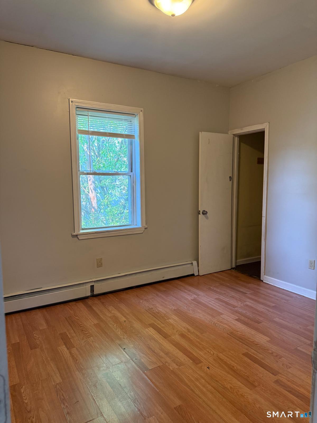 62-64 Bedford Street Unit: 3