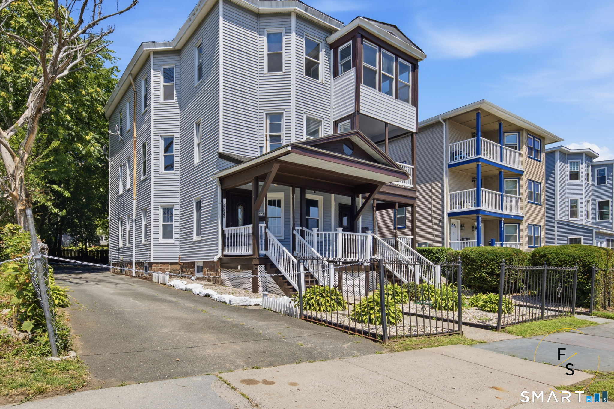 2309 Main Street