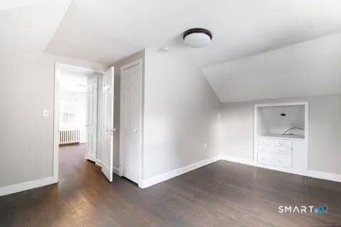 353 Circular Avenue