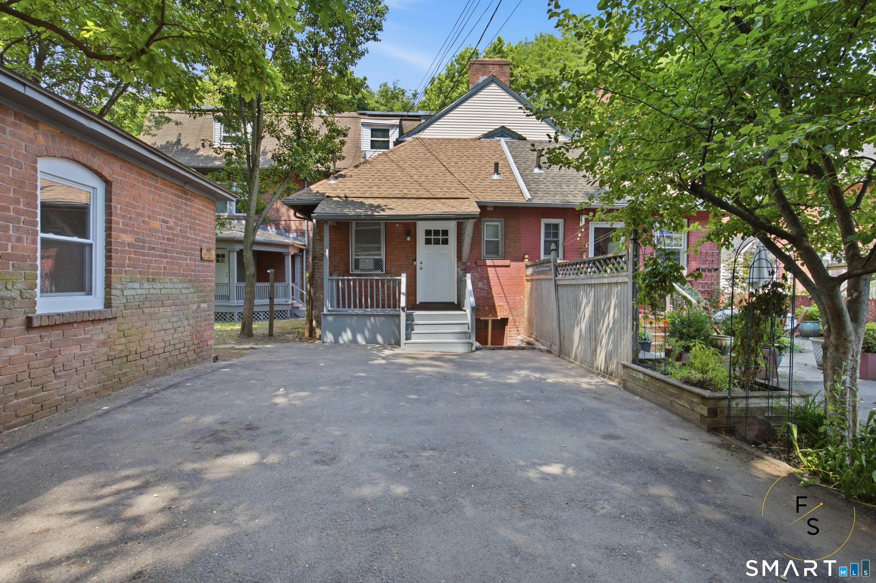 24 Park Terrace