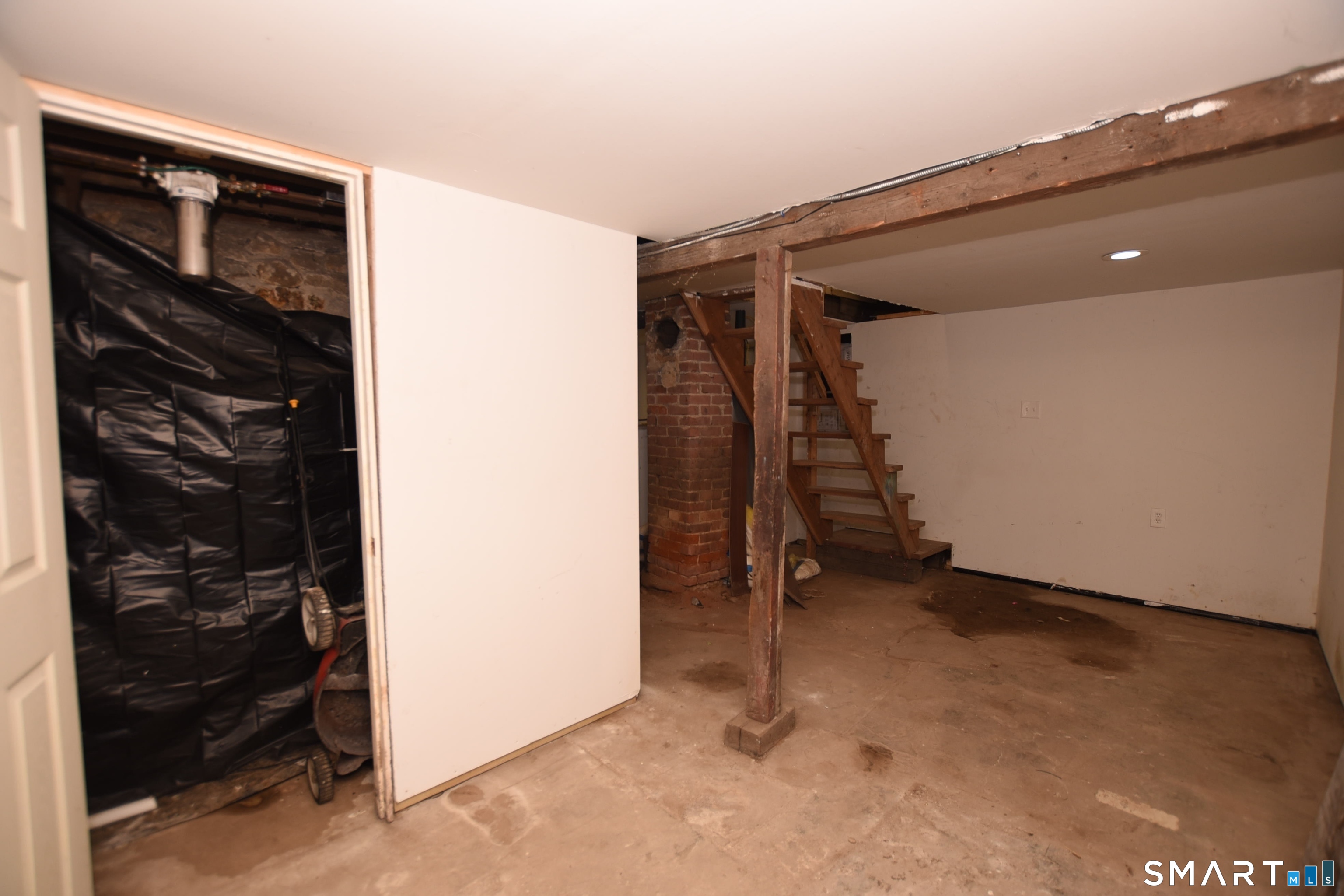 85 Stillson Road