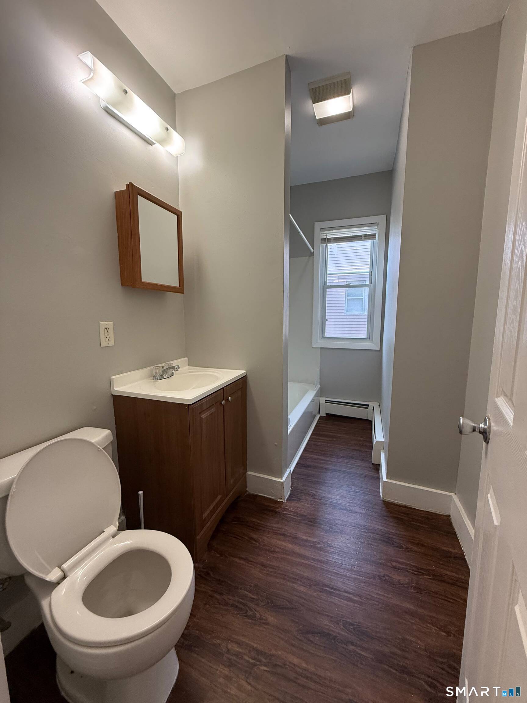 33-35 Zion Street Unit: 2