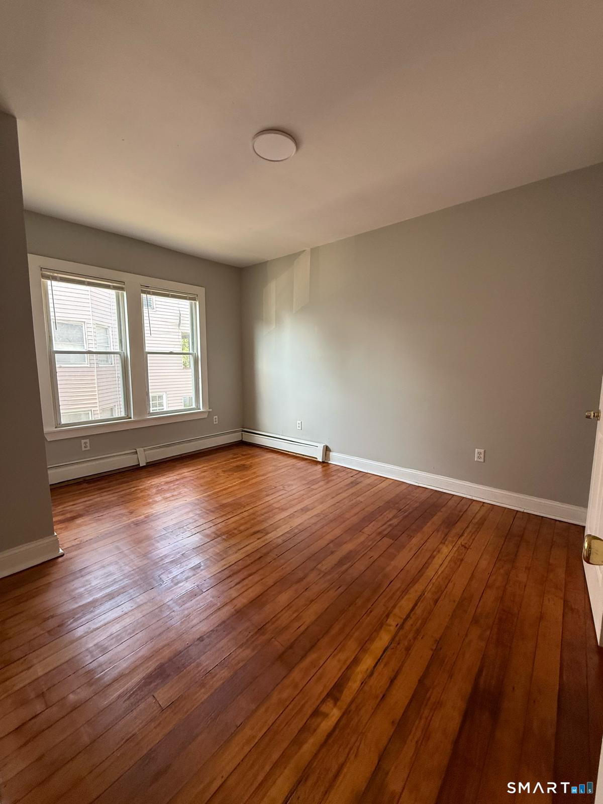 33-35 Zion Street Unit: 2