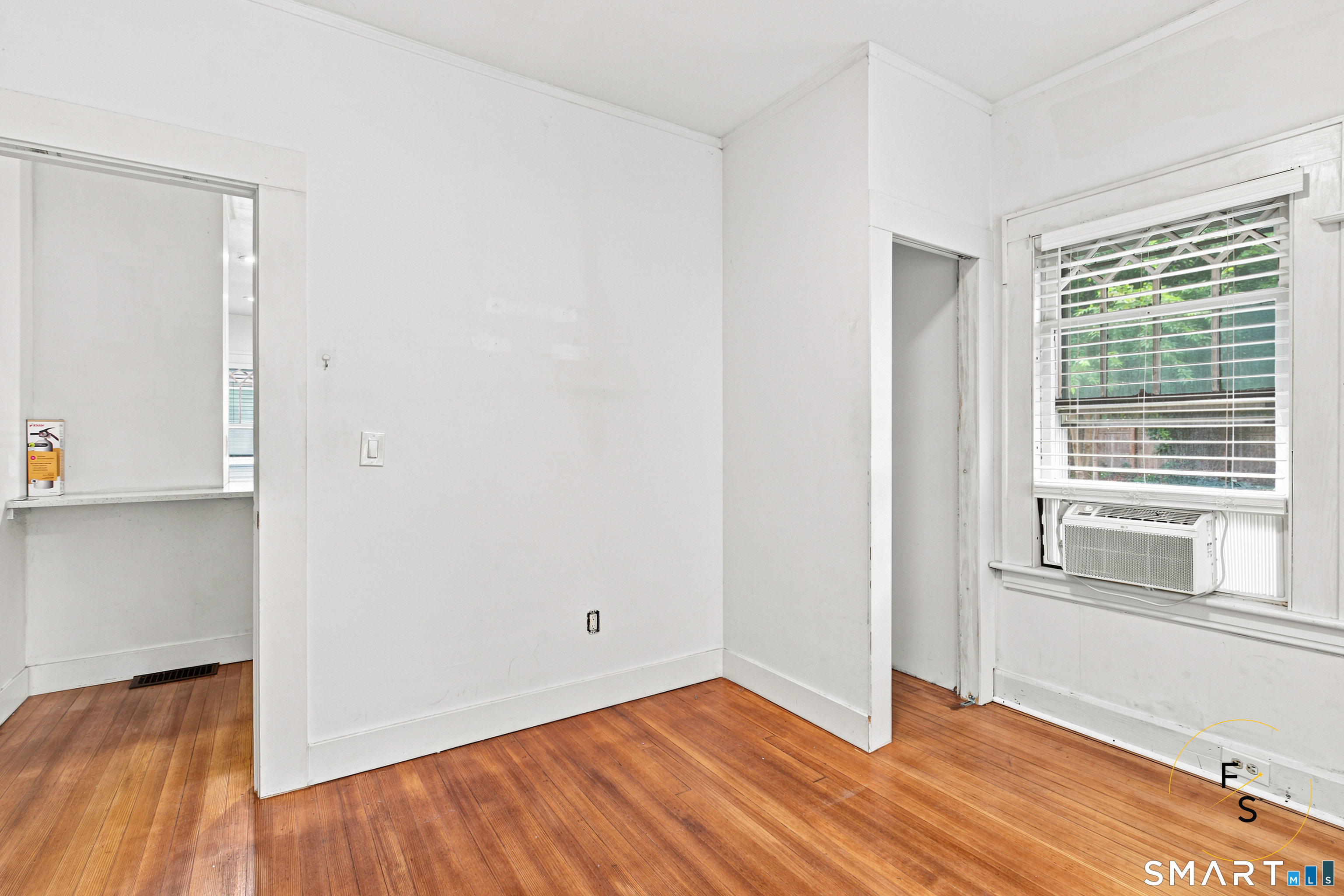 34 Harlem Avenue