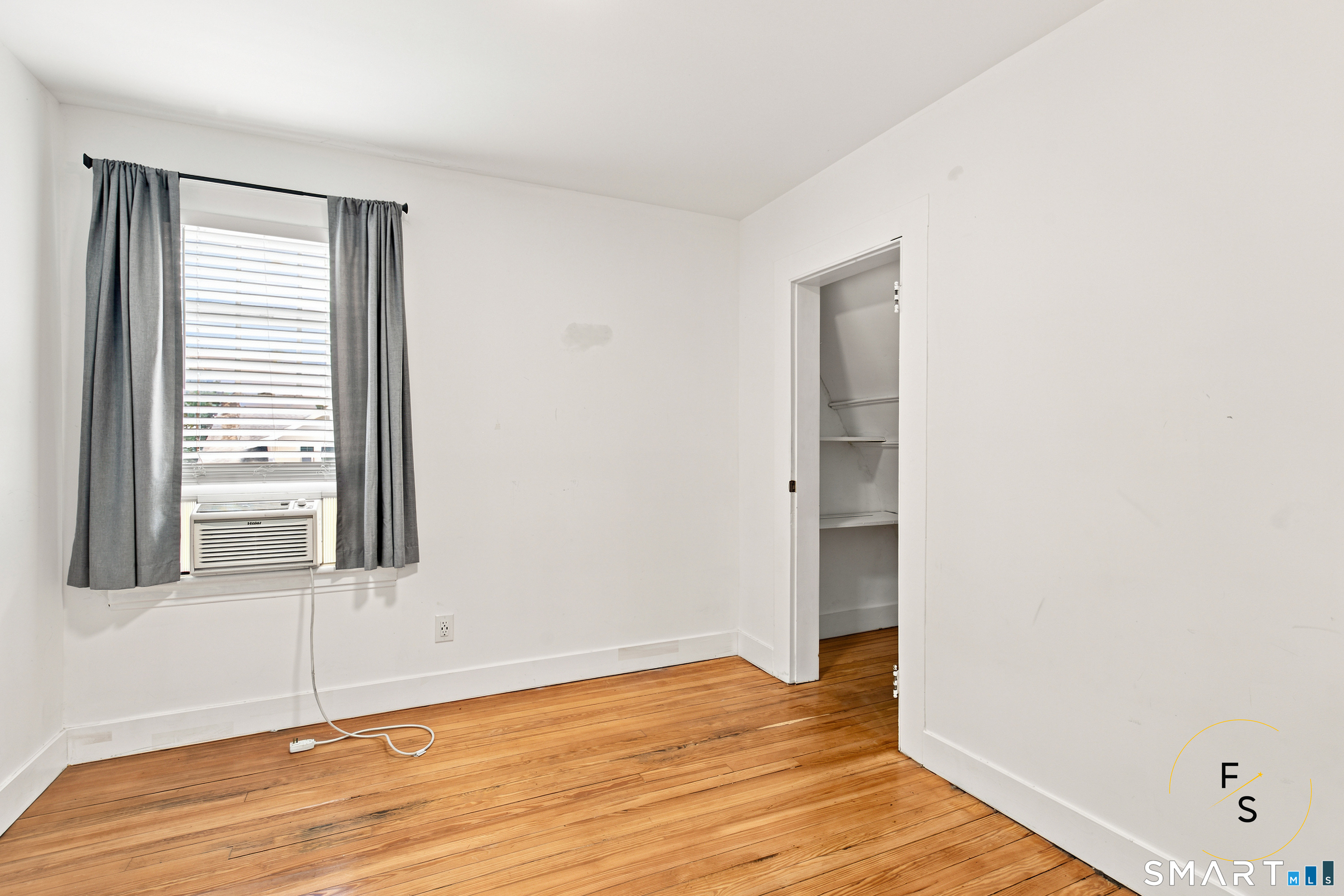 34 Harlem Avenue