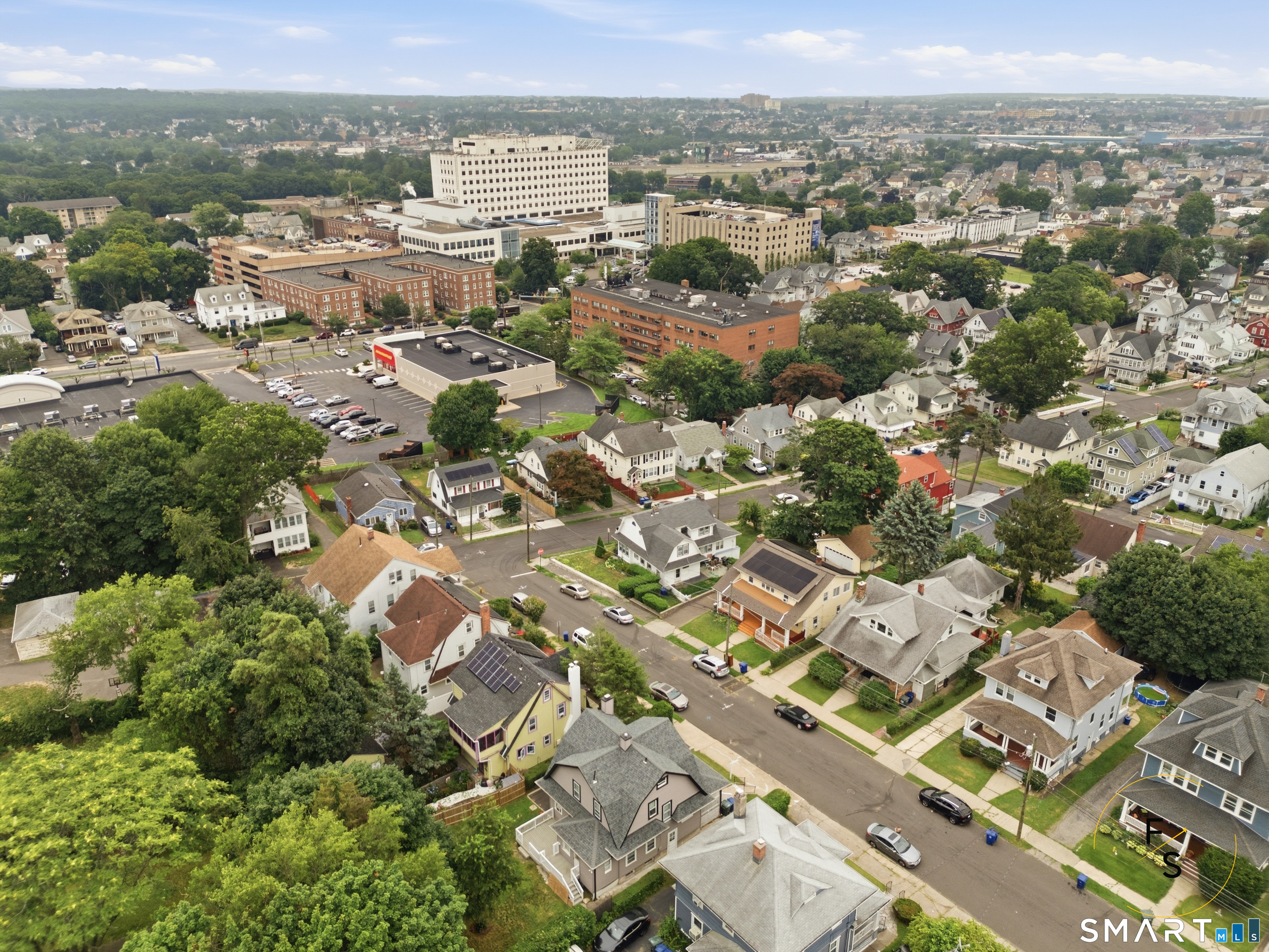 34 Harlem Avenue