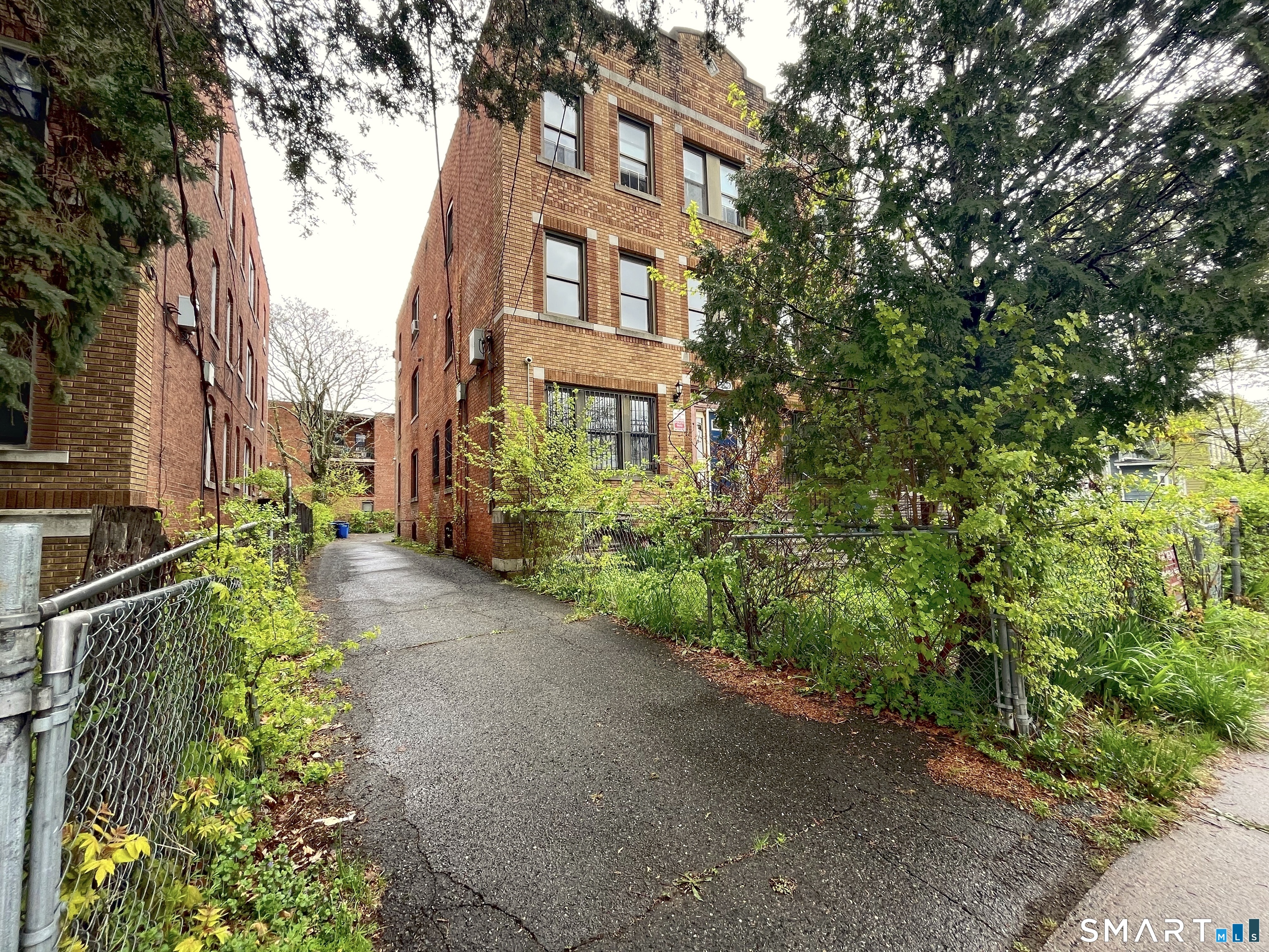 88-90 Clark Street Unit: Apt. 5