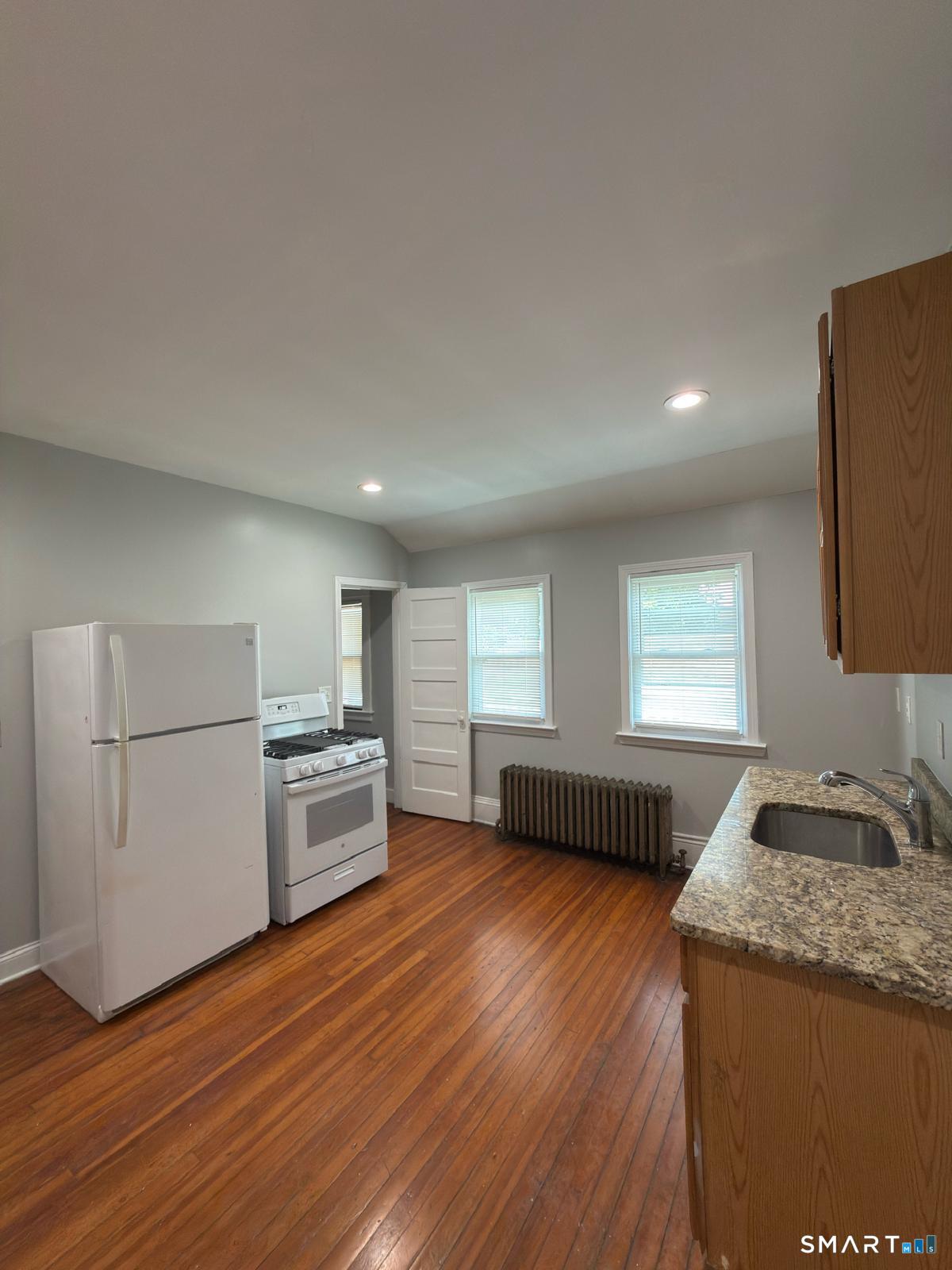 351 Hillside Avenue Unit: 3