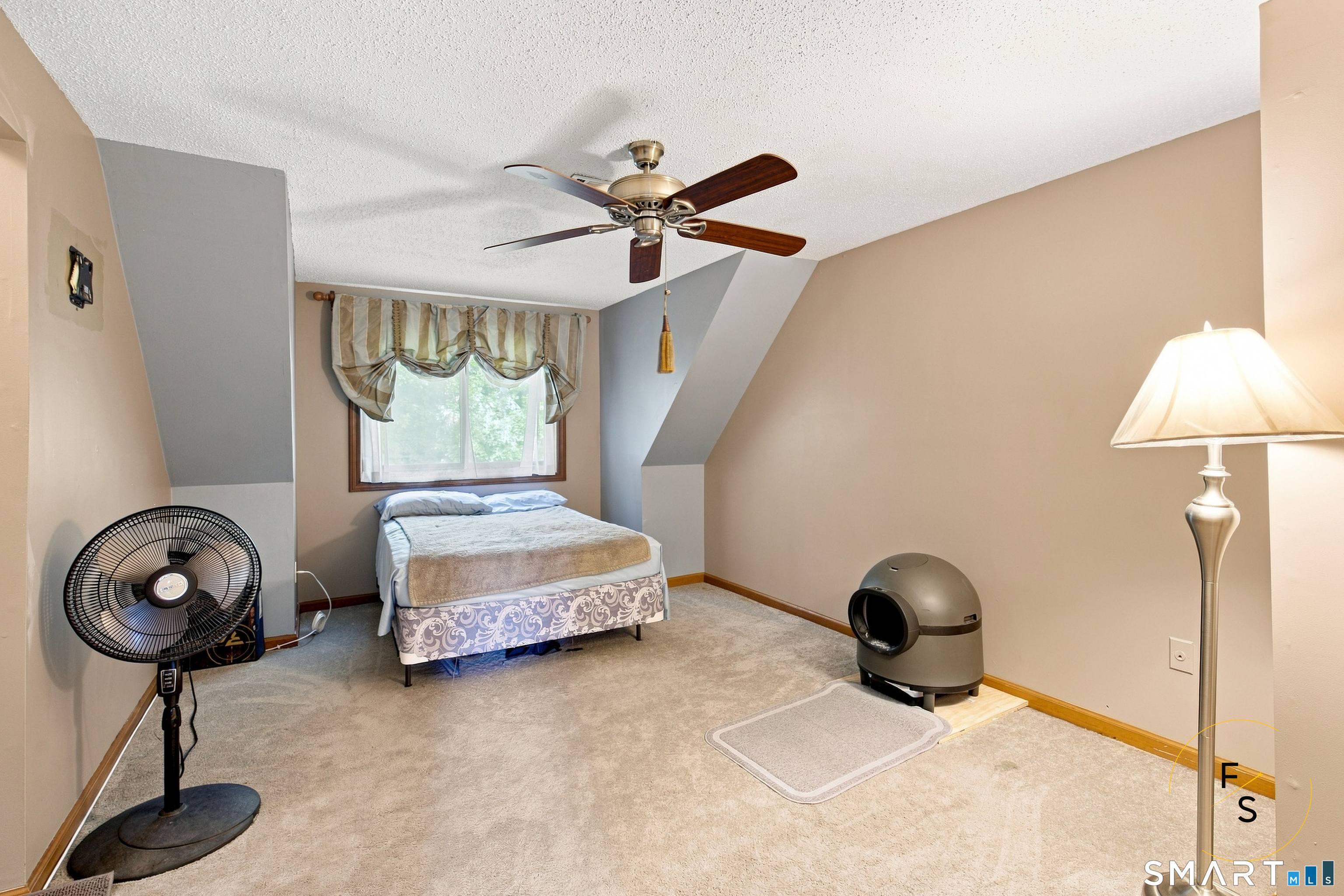 242 Talcottville Road Unit: 209
