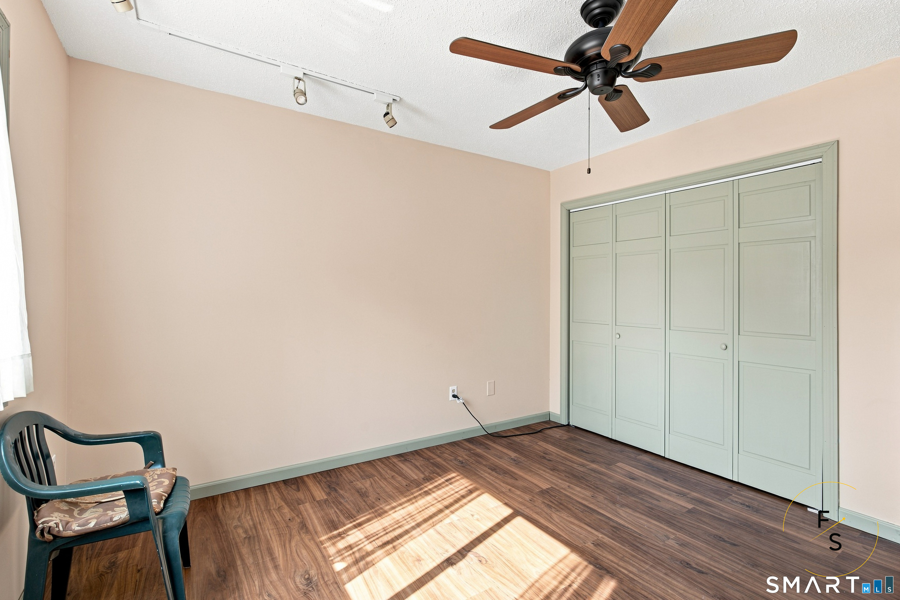242 Talcottville Road Unit: 209