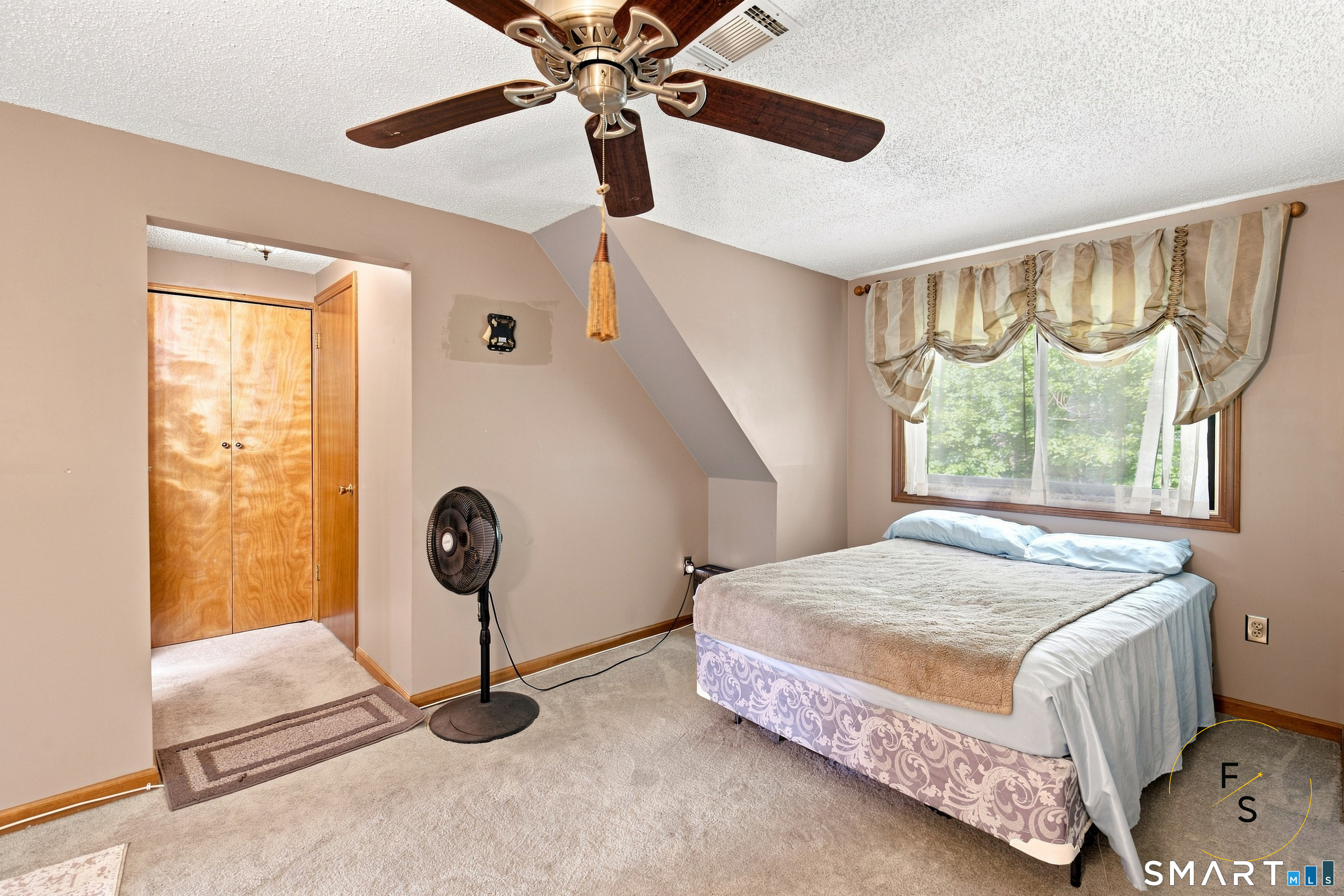 242 Talcottville Road Unit: 209