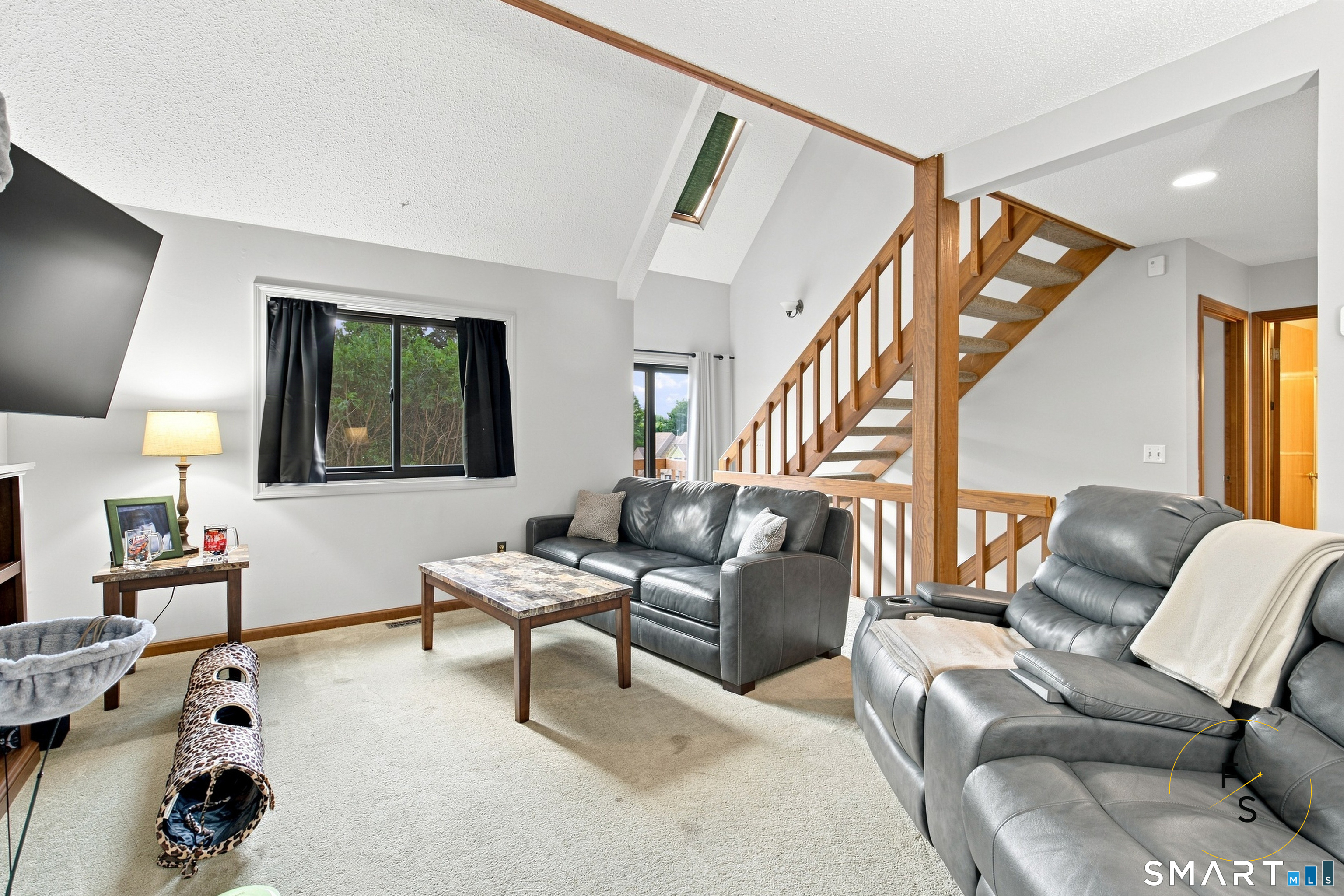 242 Talcottville Road Unit: 209
