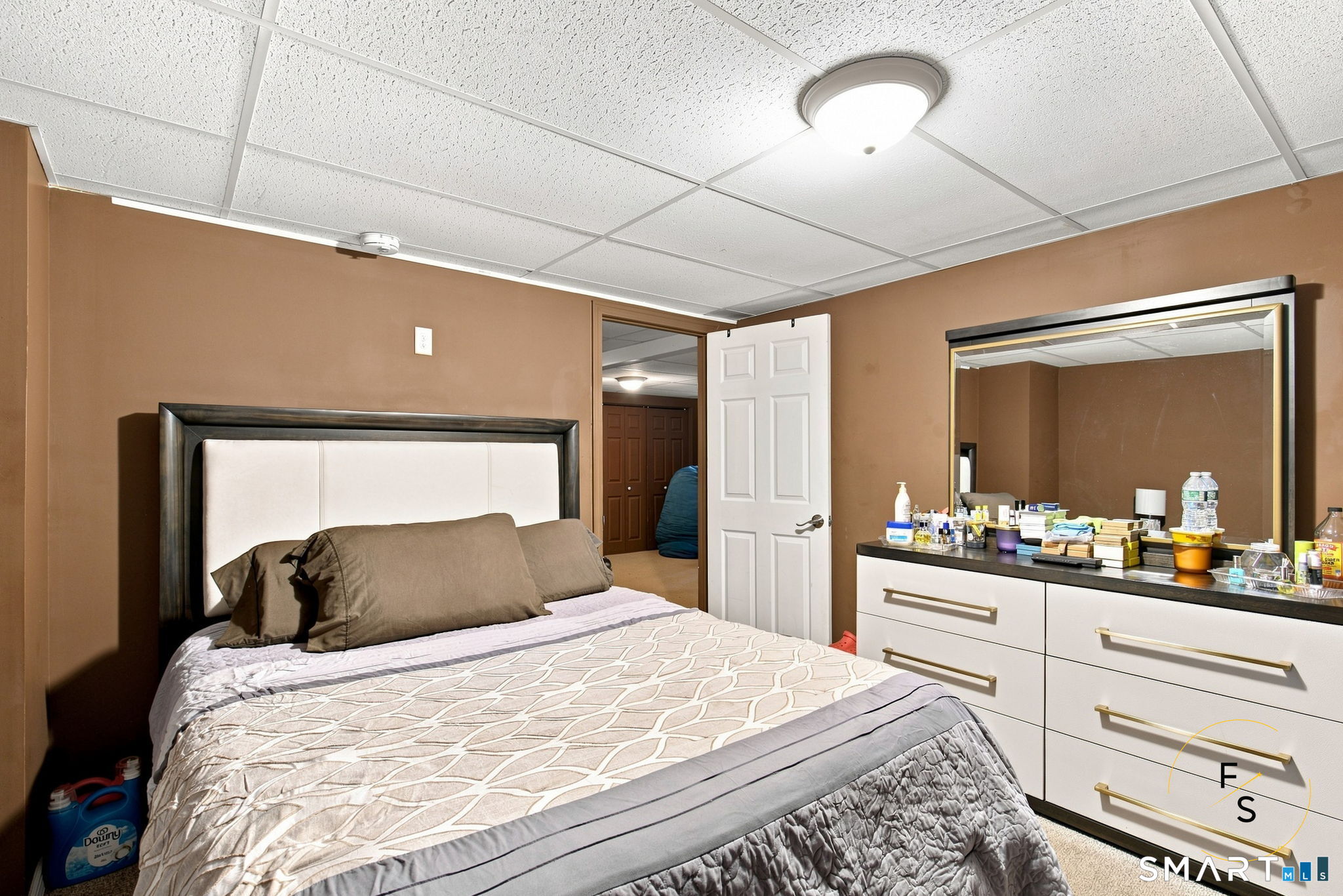 2 Oak Forest Drive Unit: 5