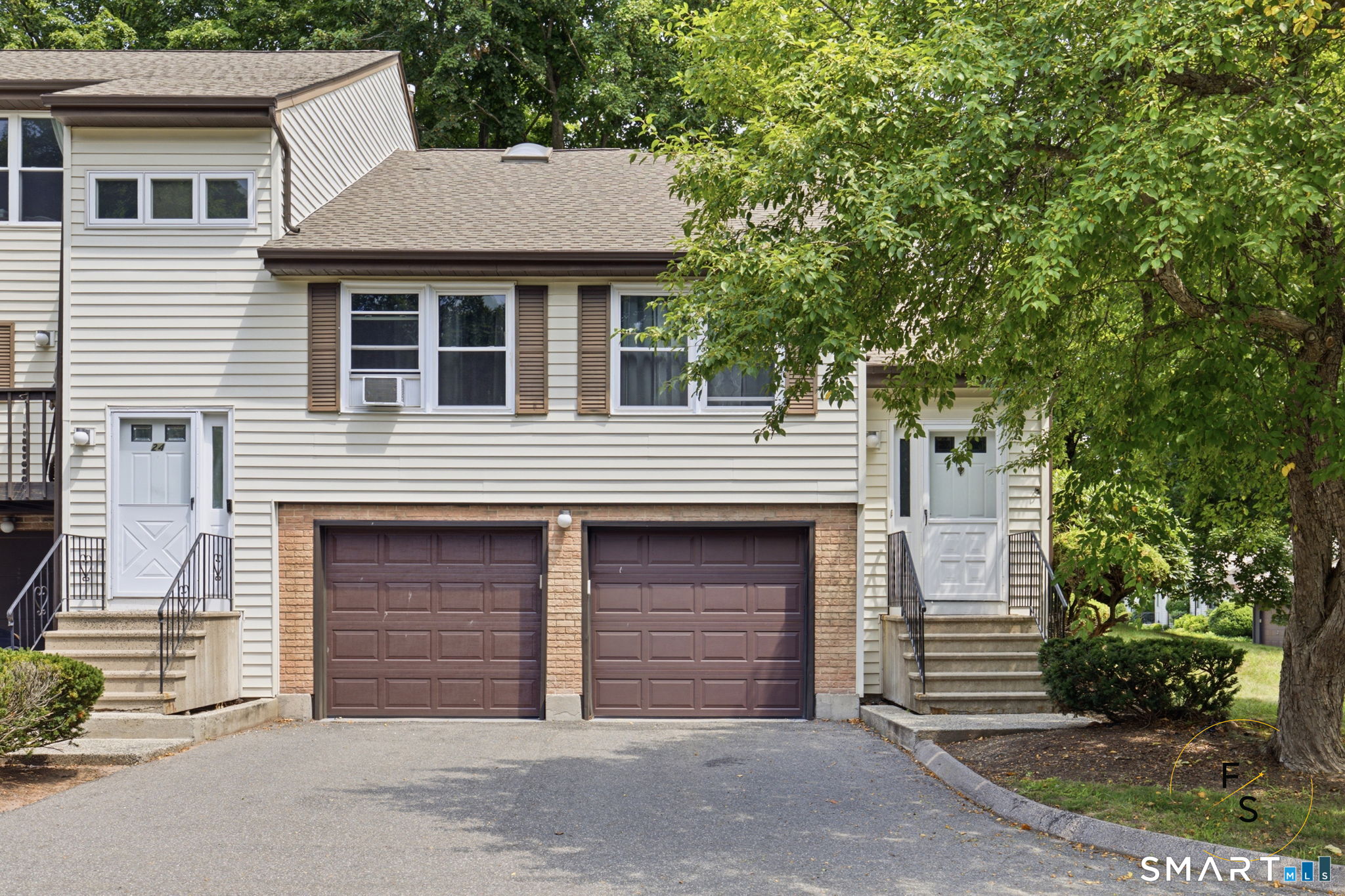 2 Oak Forest Drive Unit: 5