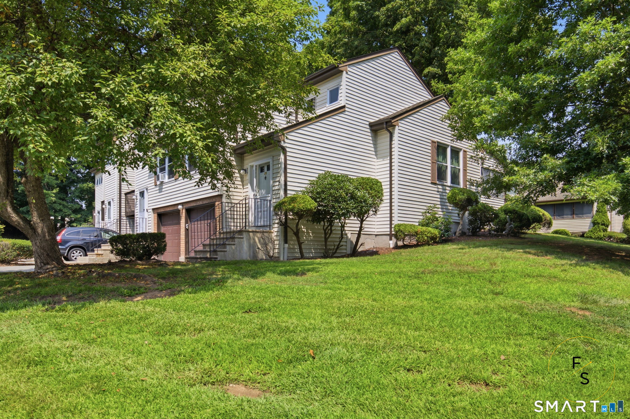 2 Oak Forest Drive Unit: 5