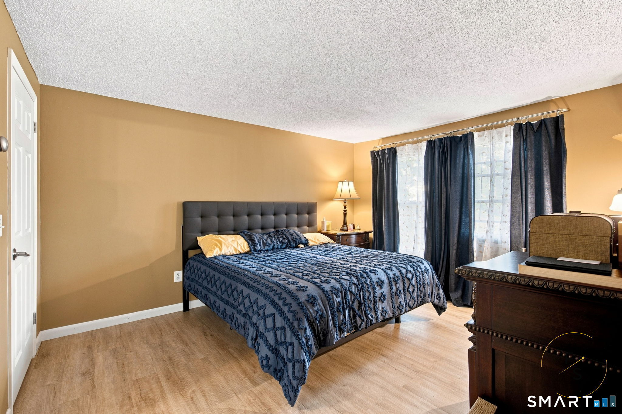 2 Oak Forest Drive Unit: 5