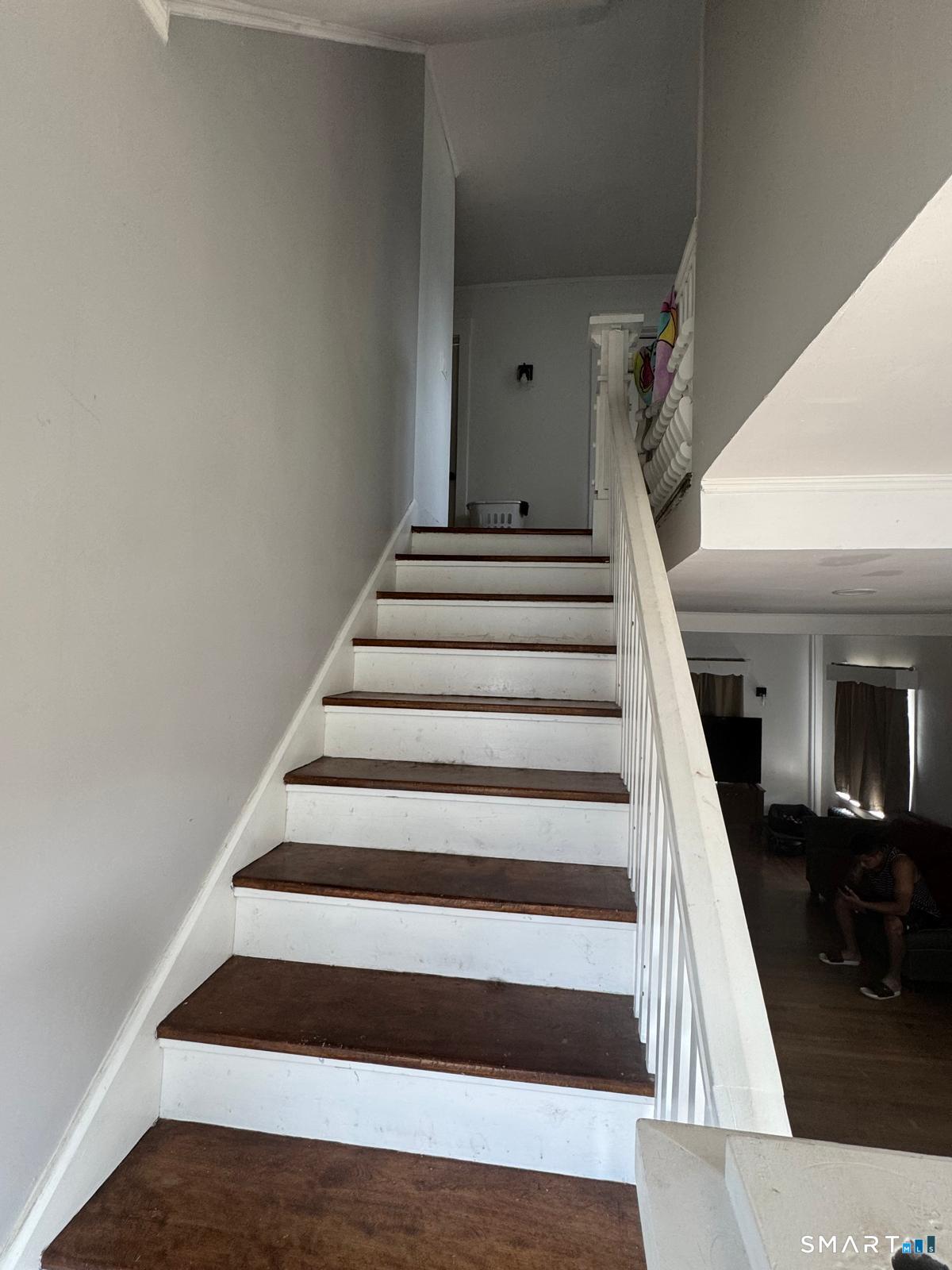 75 Willetts Avenue