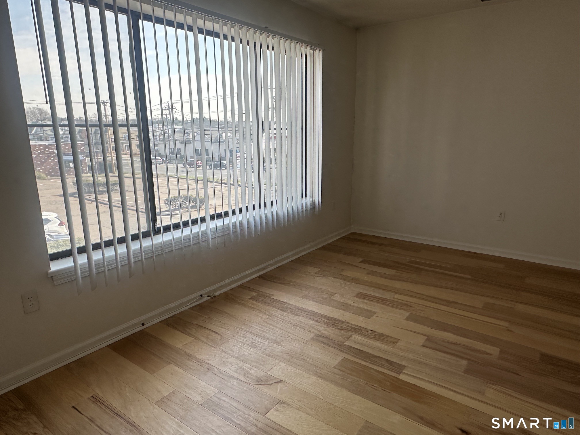 1690 Dixwell Avenue Unit: B6