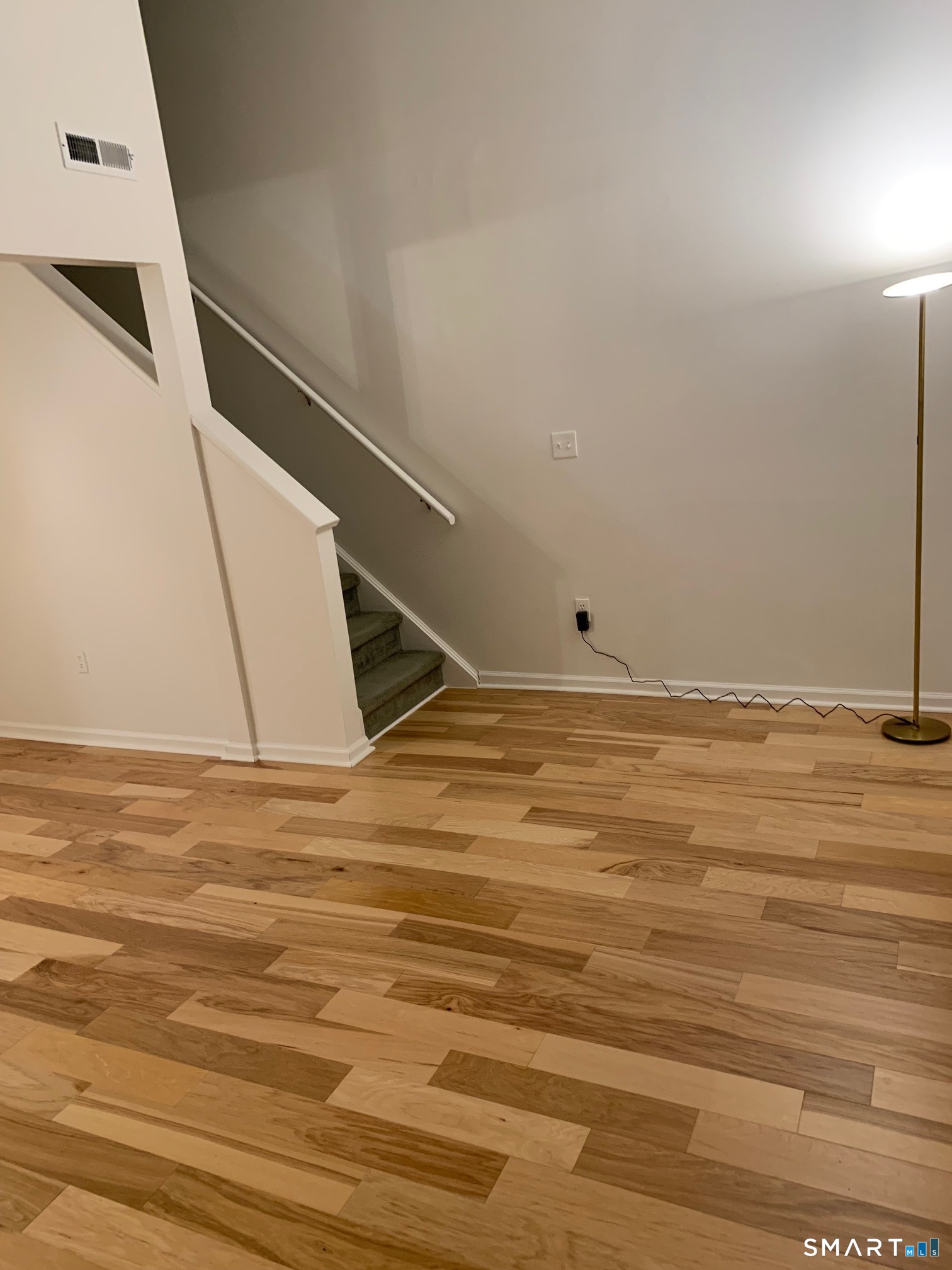 1690 Dixwell Avenue Unit: B6